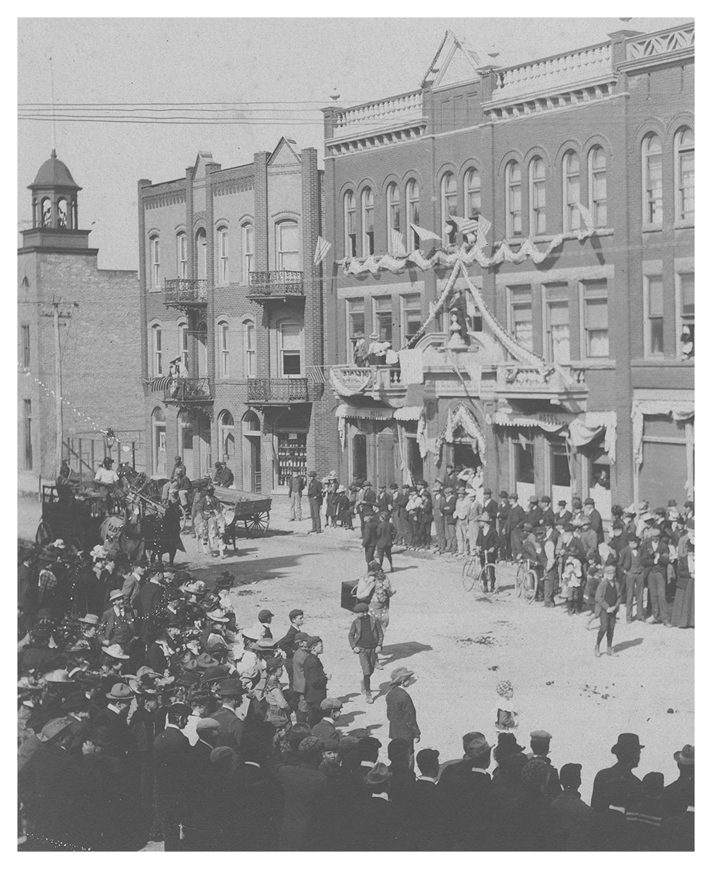 IMG A - 8ft-6in H x 6'-10in W_full panel.png