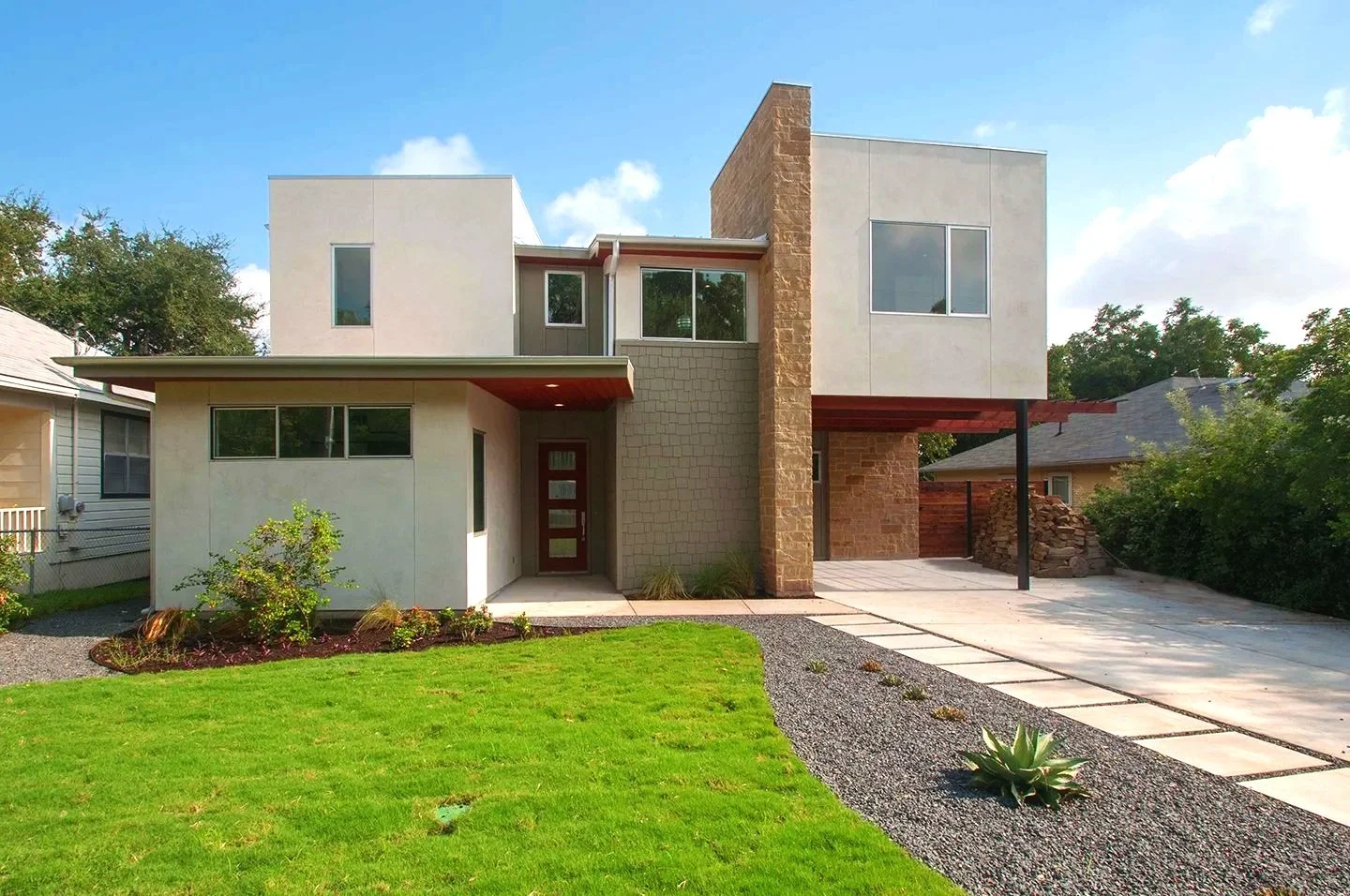 We build beautiful custom homes. 