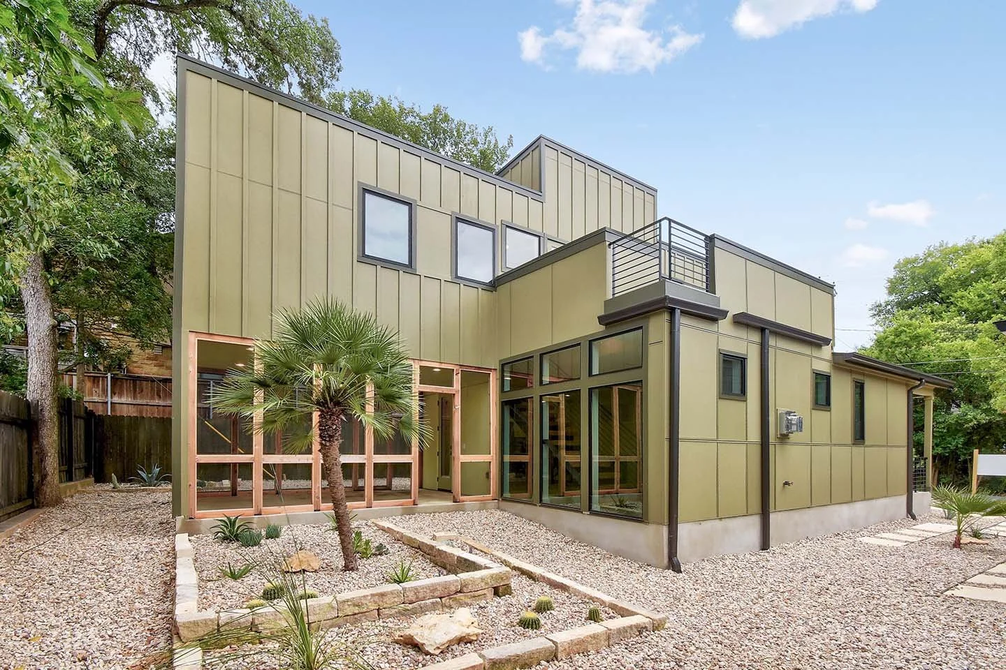We build beautiful custom homes. 