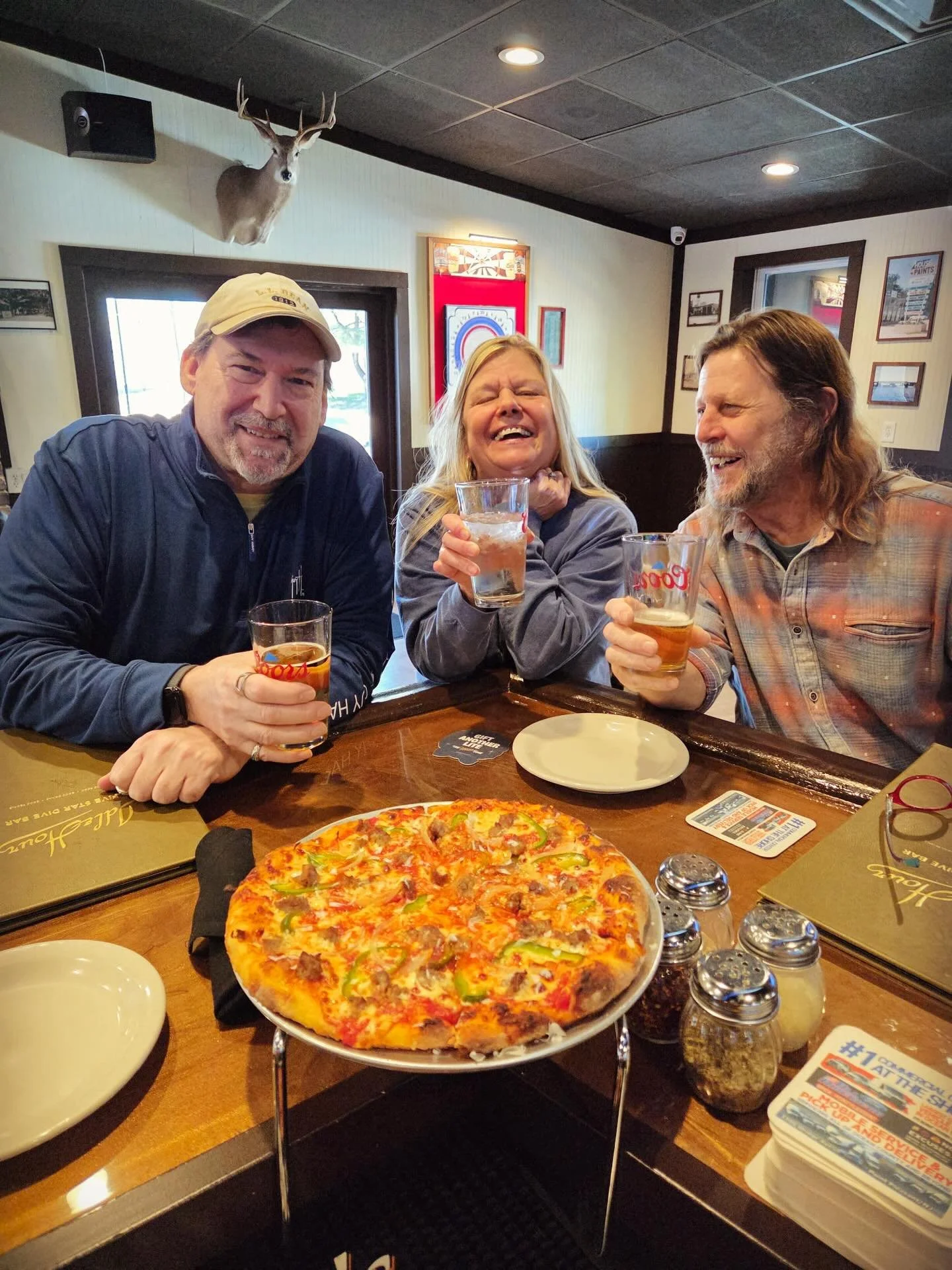 Just a little reminder&hellip; 🍻

Grand Opening Weekend is still going strong
$3 domestic beers
$10 traditional bar pies
From The Ground at 8pm 🎶