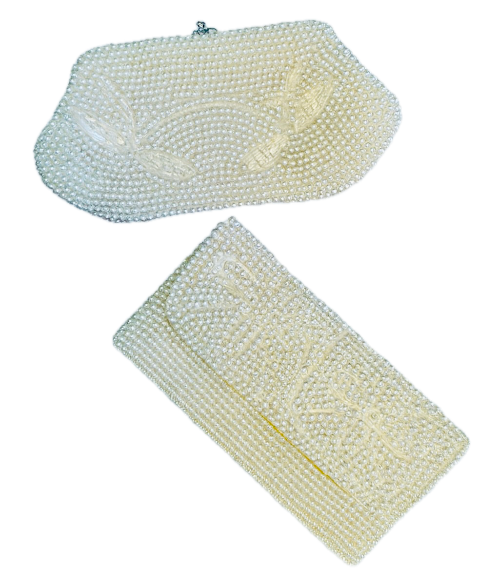 Pearl Clutch Details