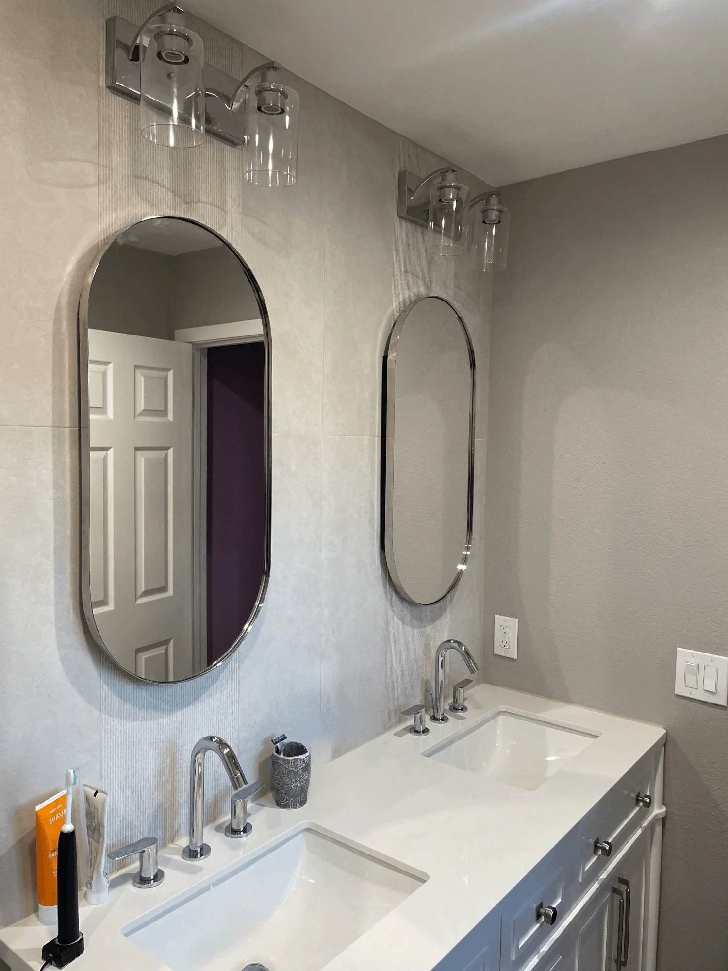 bath-double-vanity.jpg