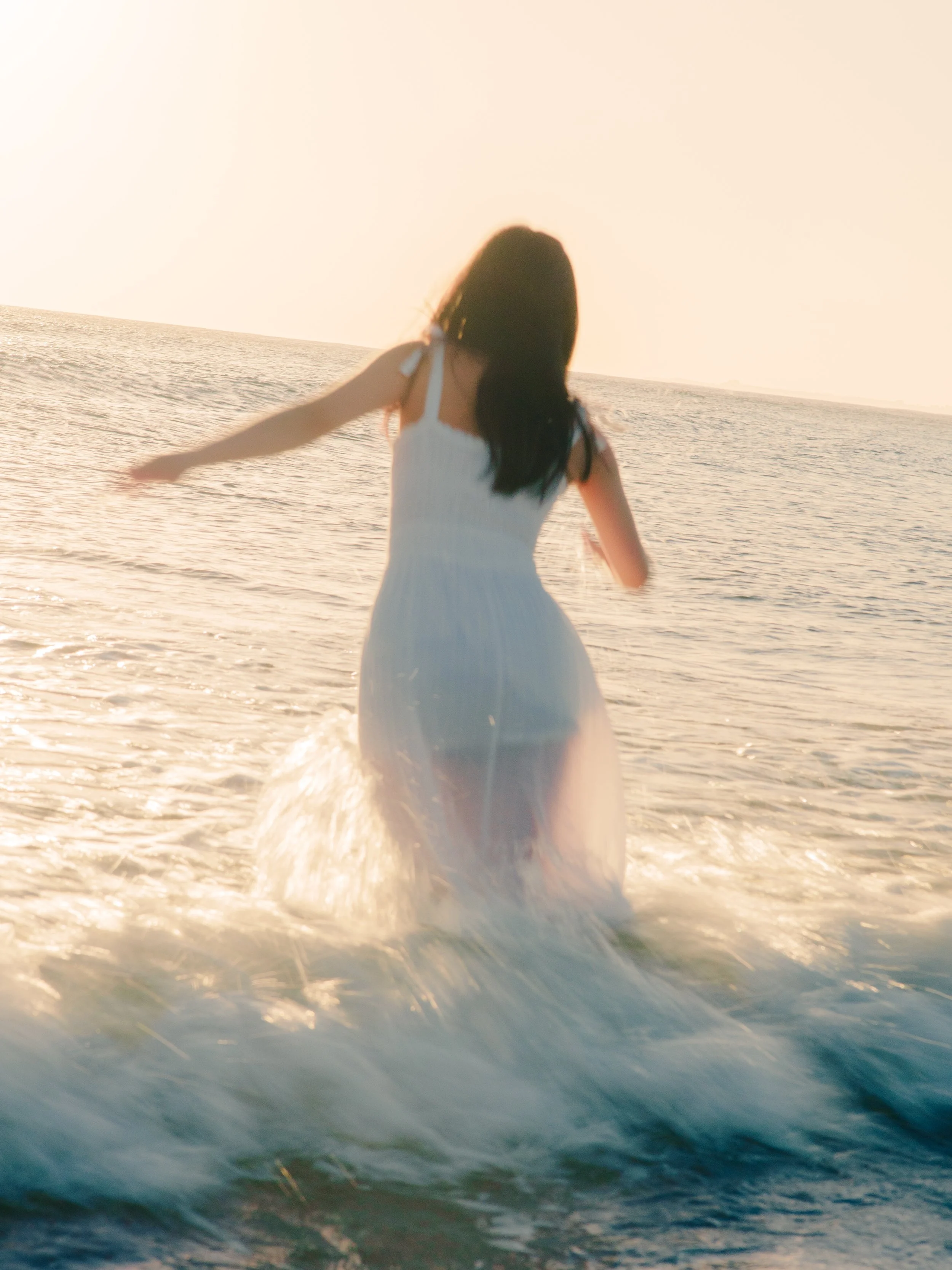 Stephanie - Dreamy Beach-45.jpg