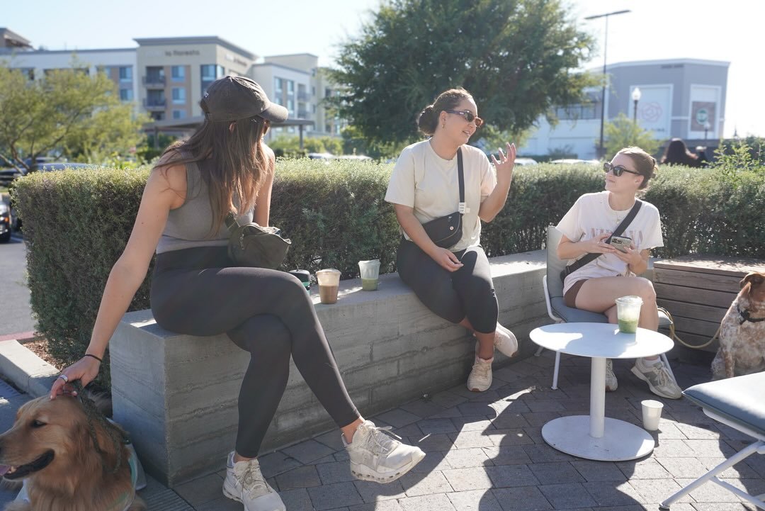 Because what else on a Saturday morning at 8am? 

Community pack walks ESPECIALLY now that the heat is slowly but surely dwindling away&mdash; you&rsquo;ll be seeing a lot more of these! 

My next one will be in October&mdash; my 4th annual Halloween