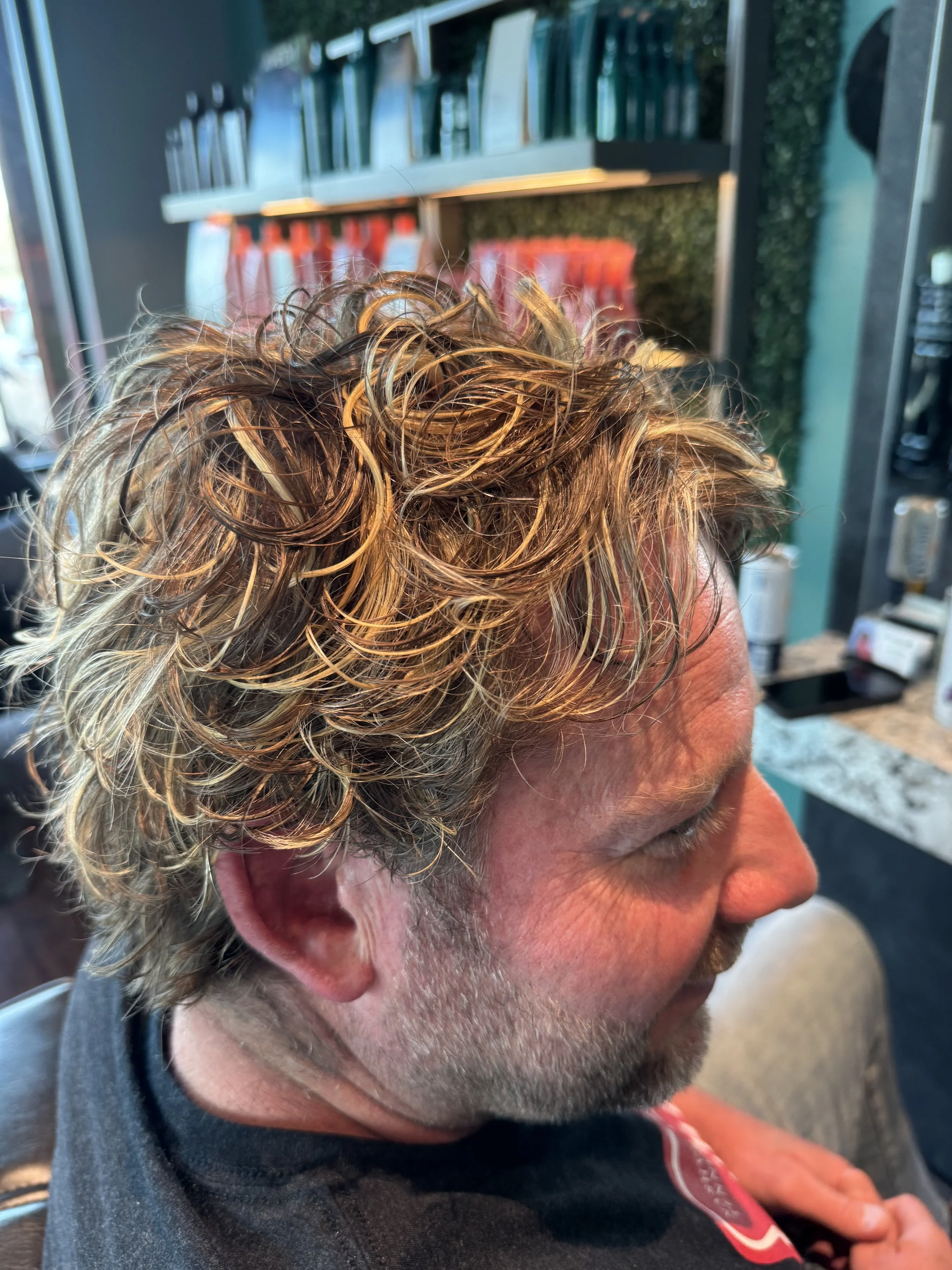 Ravissante-AVEDA-Monument-CO-salon-spa-haircuts-haircolor22.jpeg