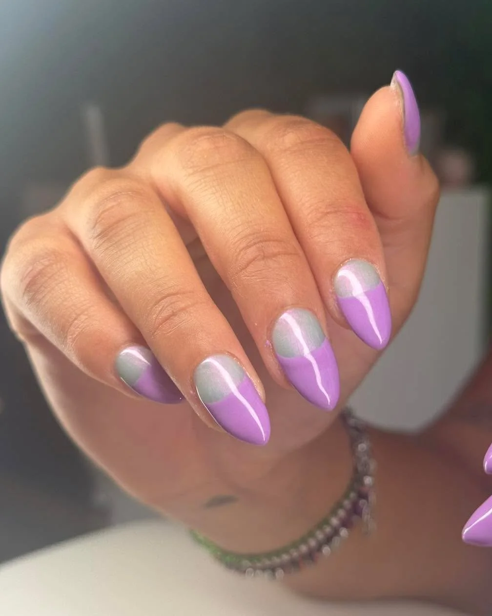 🎨 Your nails, your canvas!
Nail art is all about freedom to express yourself &mdash; bold colors, fun designs, and a style that&rsquo;s uniquely you. 💅✨
Whether you want something playful, artistic or totally out of the box, your nails can say it a
