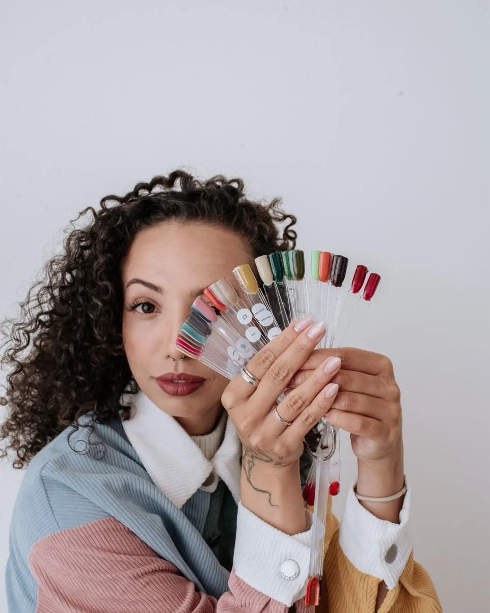 🚗💅 Yes, I come to YOU!
Want beautiful nails without leaving your house? I offer mobile nail services &mdash; so you can get pampered in the comfort of your own space. ✨🛋️

Whether you&rsquo;re a busy mom, working from home, or just love that cozy 