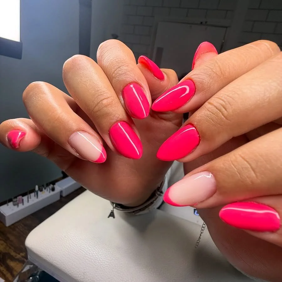 💅✨ Beautiful nails that make you feel confident and unstoppable 💖
You deserve to shine every day &mdash; let&rsquo;s make it happen!

📲 Book your appointment online and come nail with me!