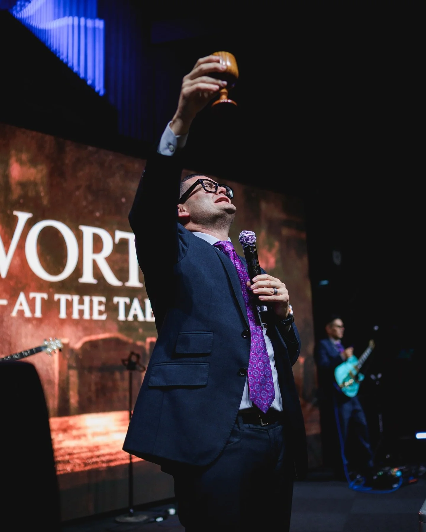 Oh to be with the Savior 🙌 Our family had the privilege of experiencing the beautiful and sacred moment of communion this past Sunday, and God moved within our midst. 

Join us this Sunday at 1:30pm for our weekly service in Artesia