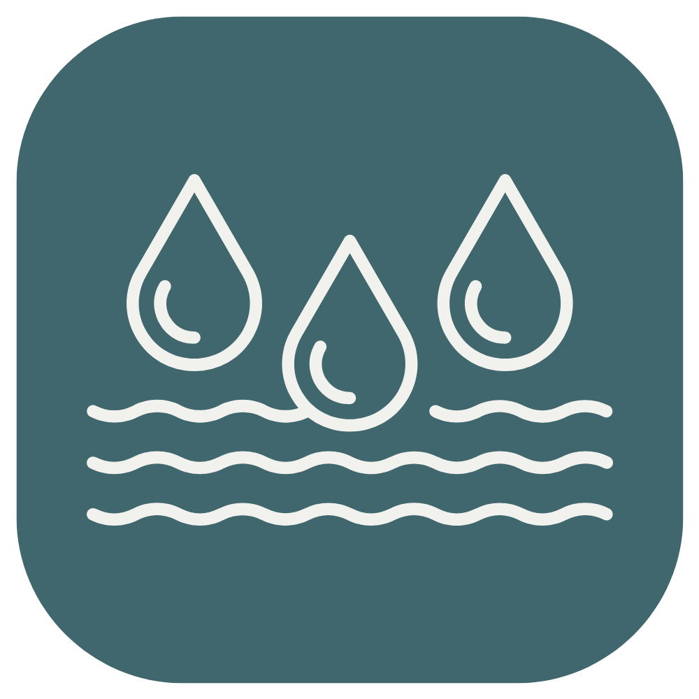 Icon of three water droplets above wavy lines, indicating water or liquid.