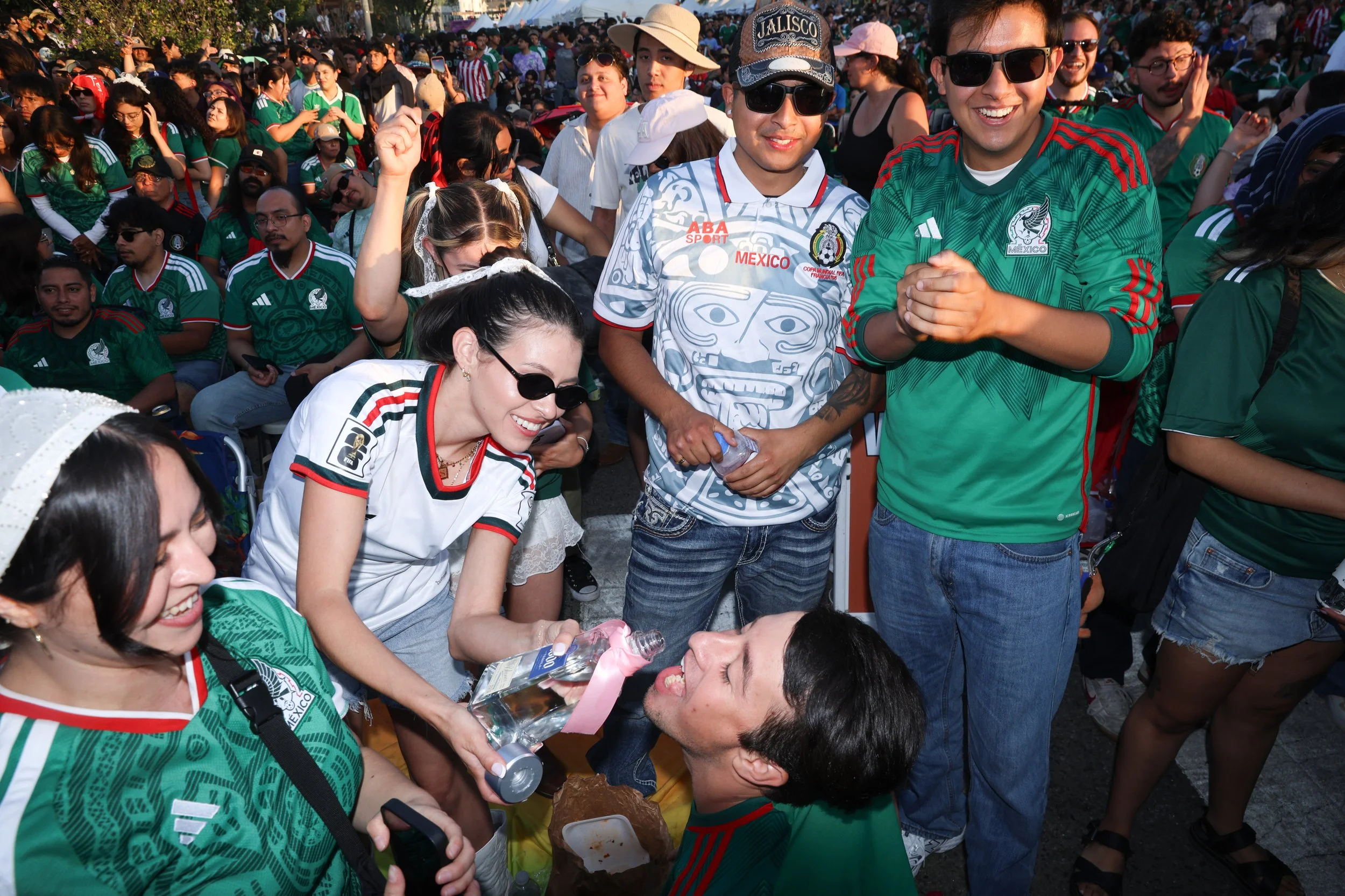 JTamm_KoreatownWatchParty-8.jpg