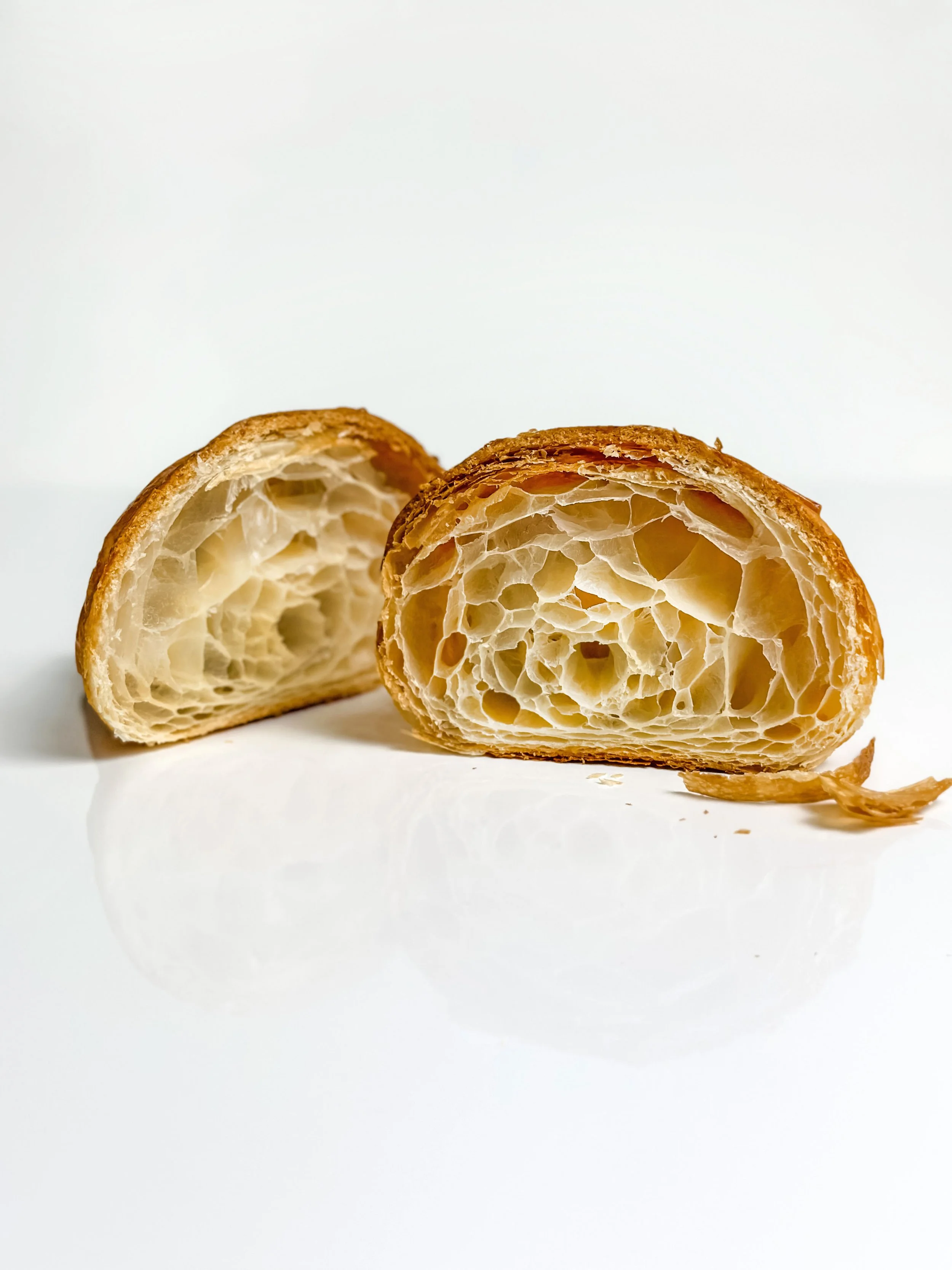 Croissant Plain v4 cut.jpg