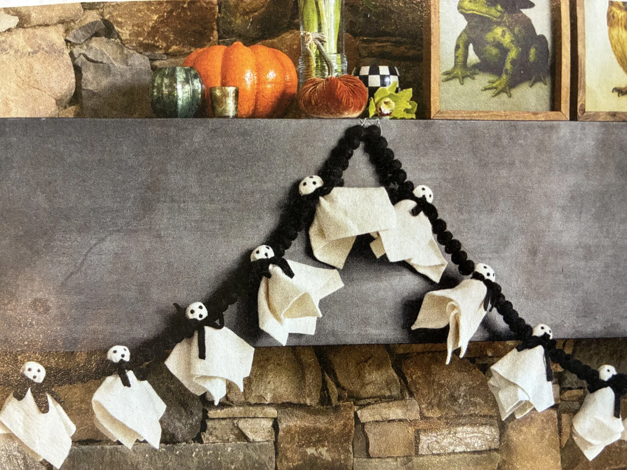 Garland Ghosts.jpg