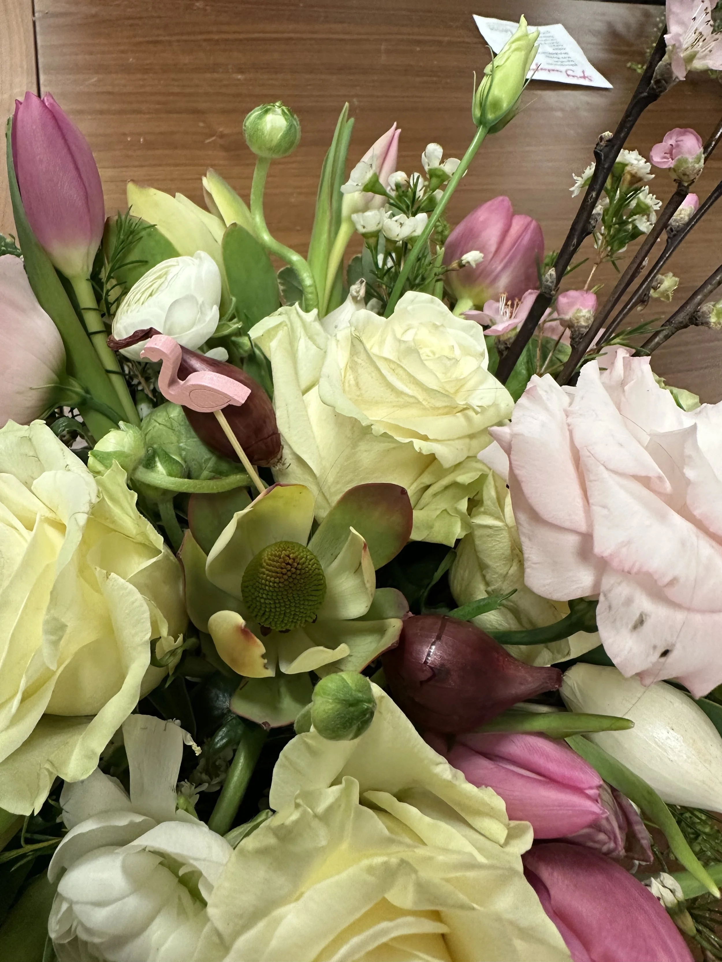 Centerpiece with Flamingo.jpg