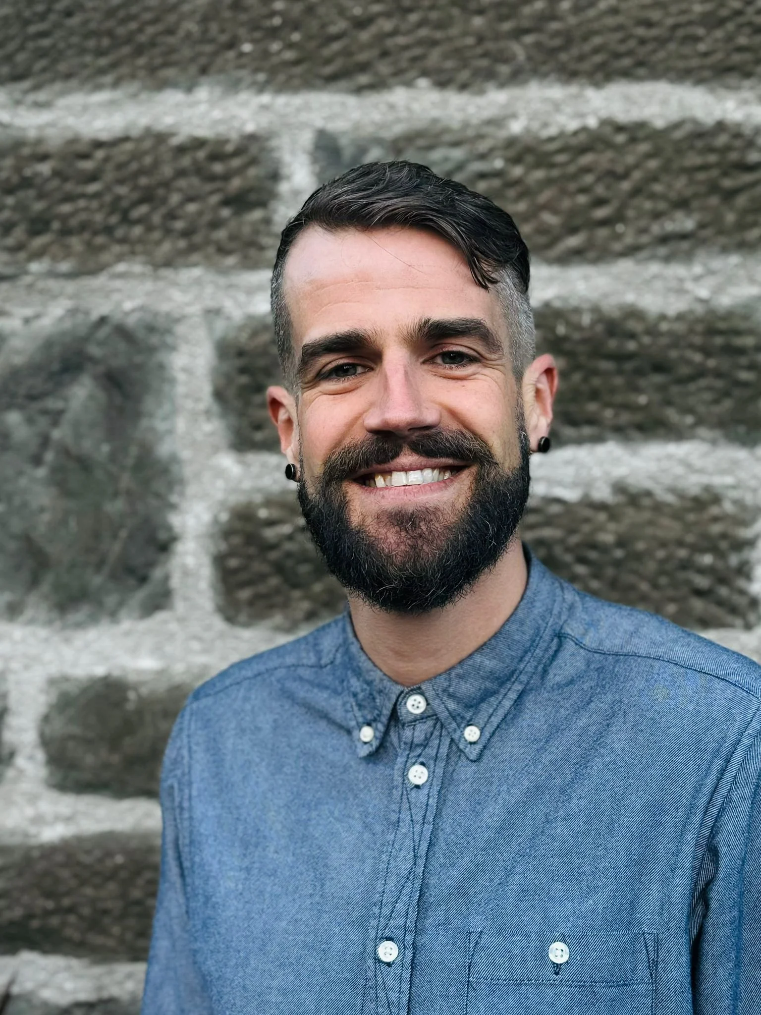 Dr Liam Pollock Pluralistic Therapist UK