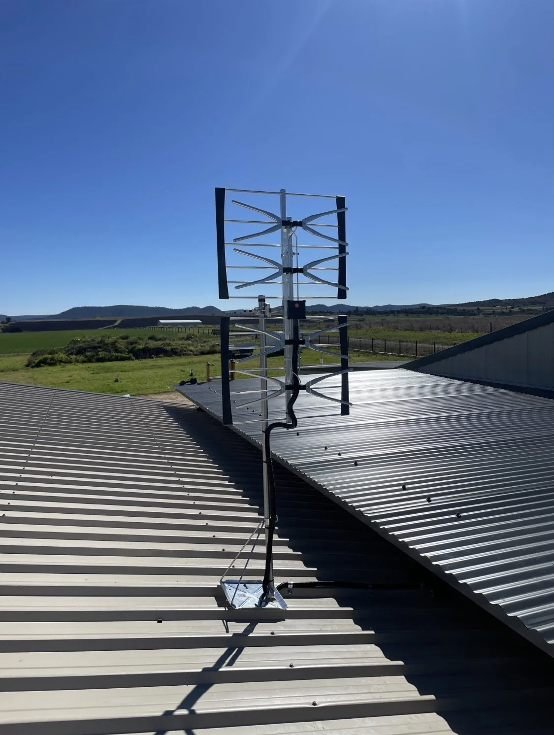 TNT Electrical Co | On the job