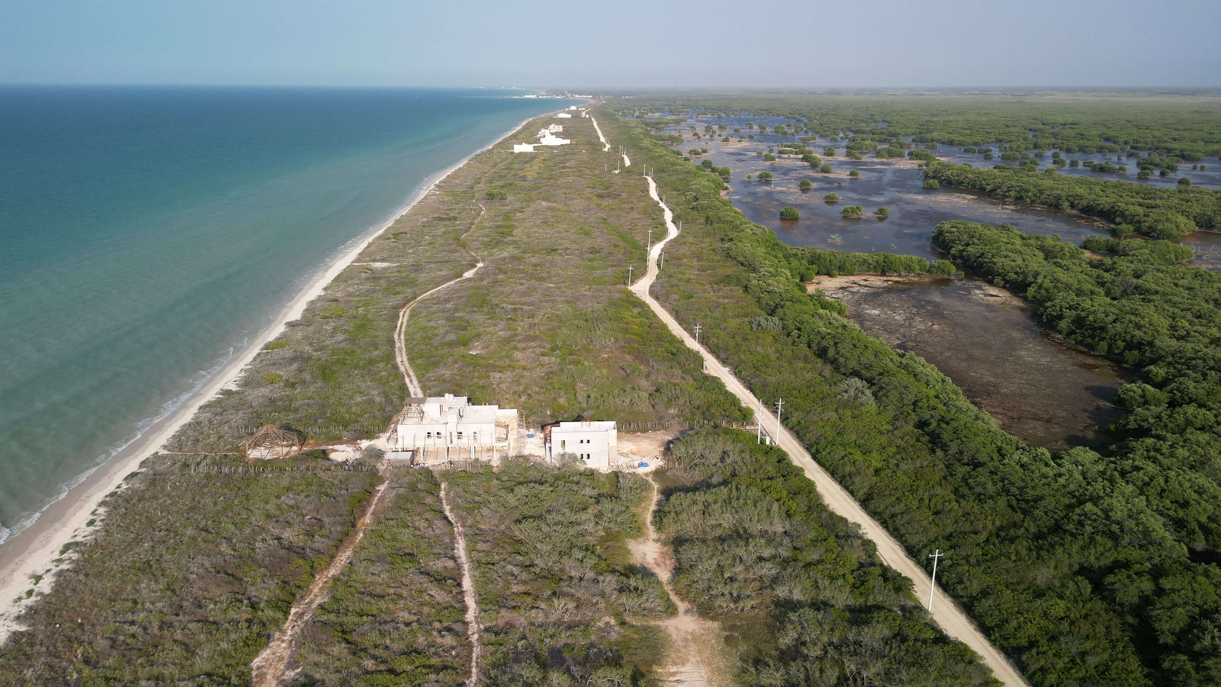 Playa_Sisal.JPG