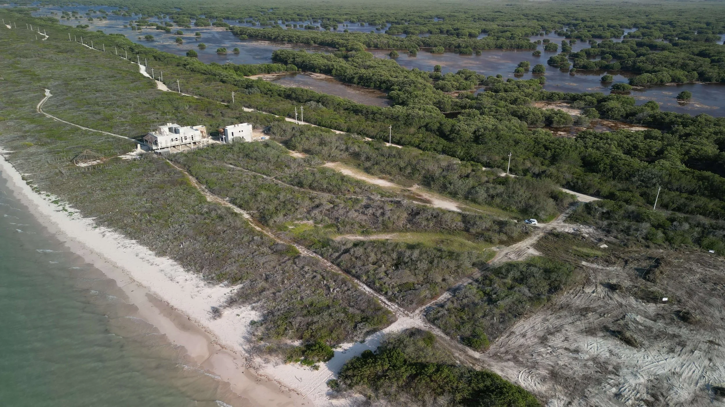 Sisal_Yucatán.JPG