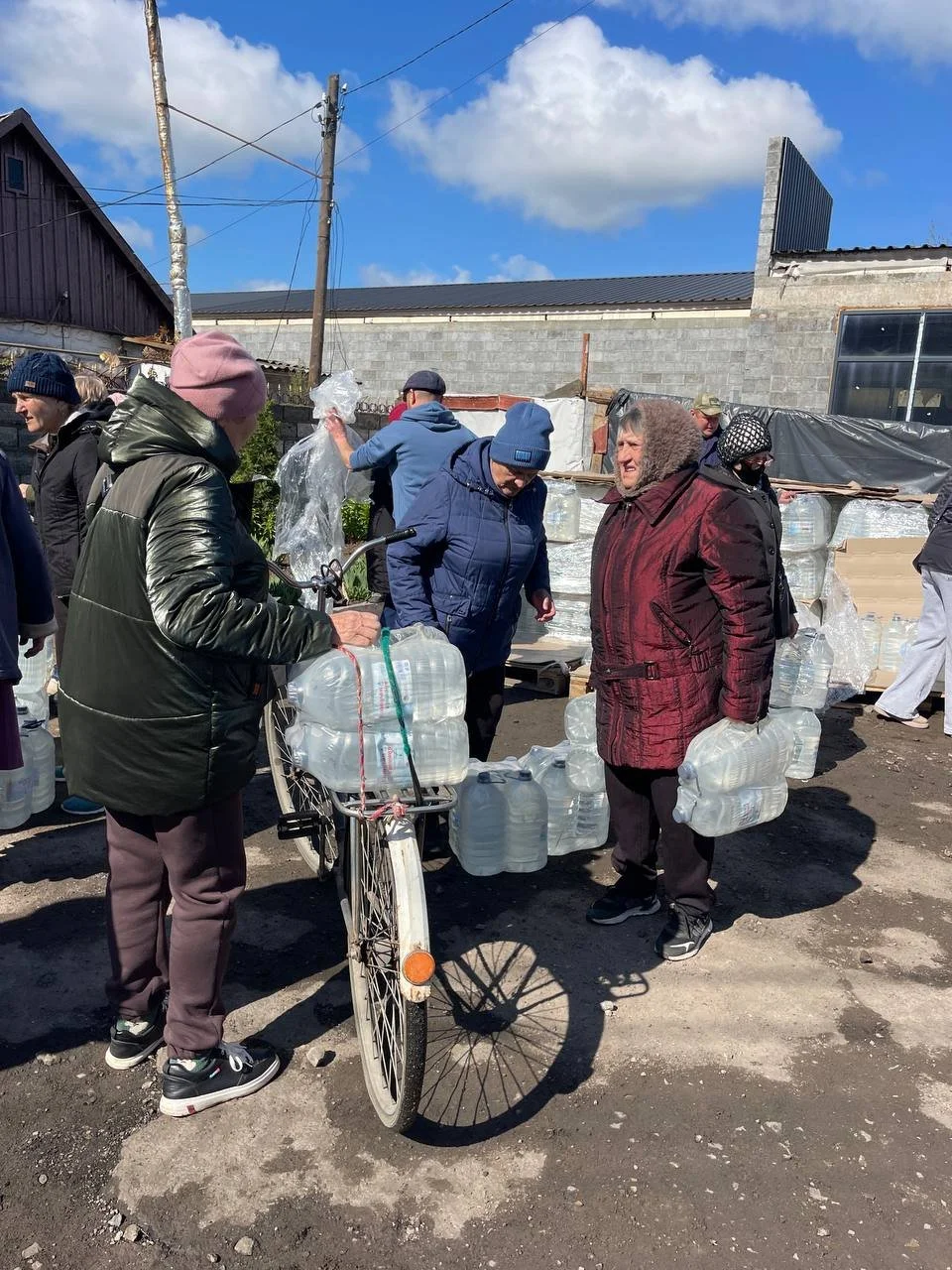 Dry Taps: Delivering 45,000 Liters to Apostolove