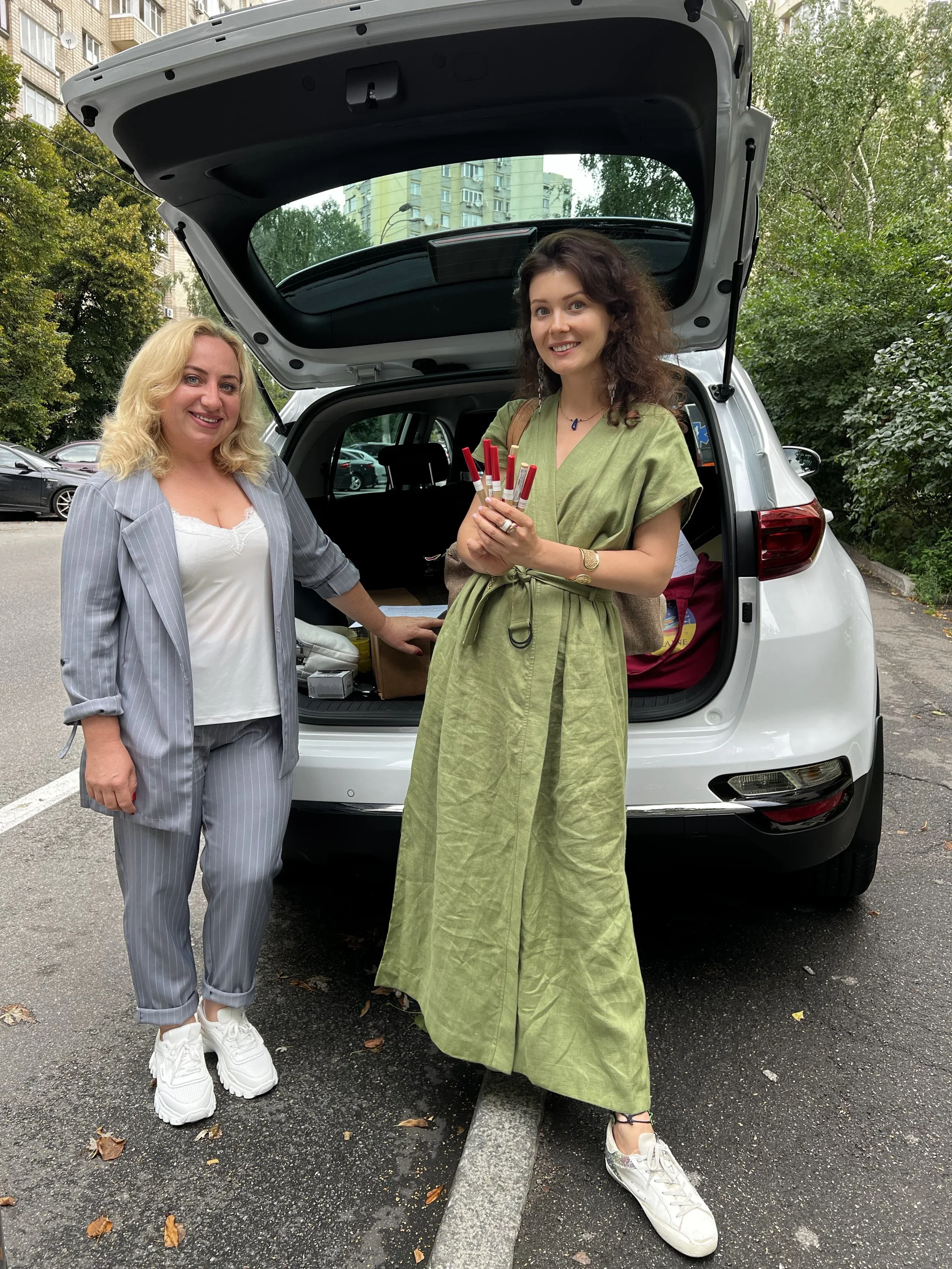 Critical Supply: 1,320 Decompression Needles