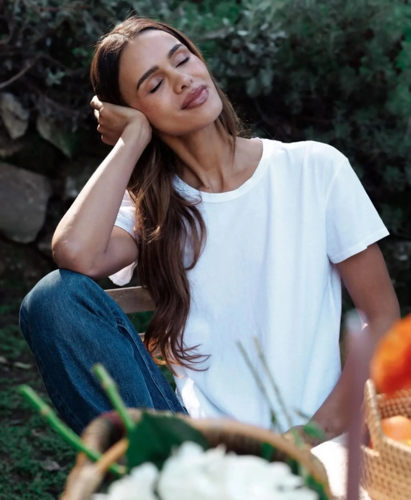 New Year and time to refresh your white tees @perfectwhitetee