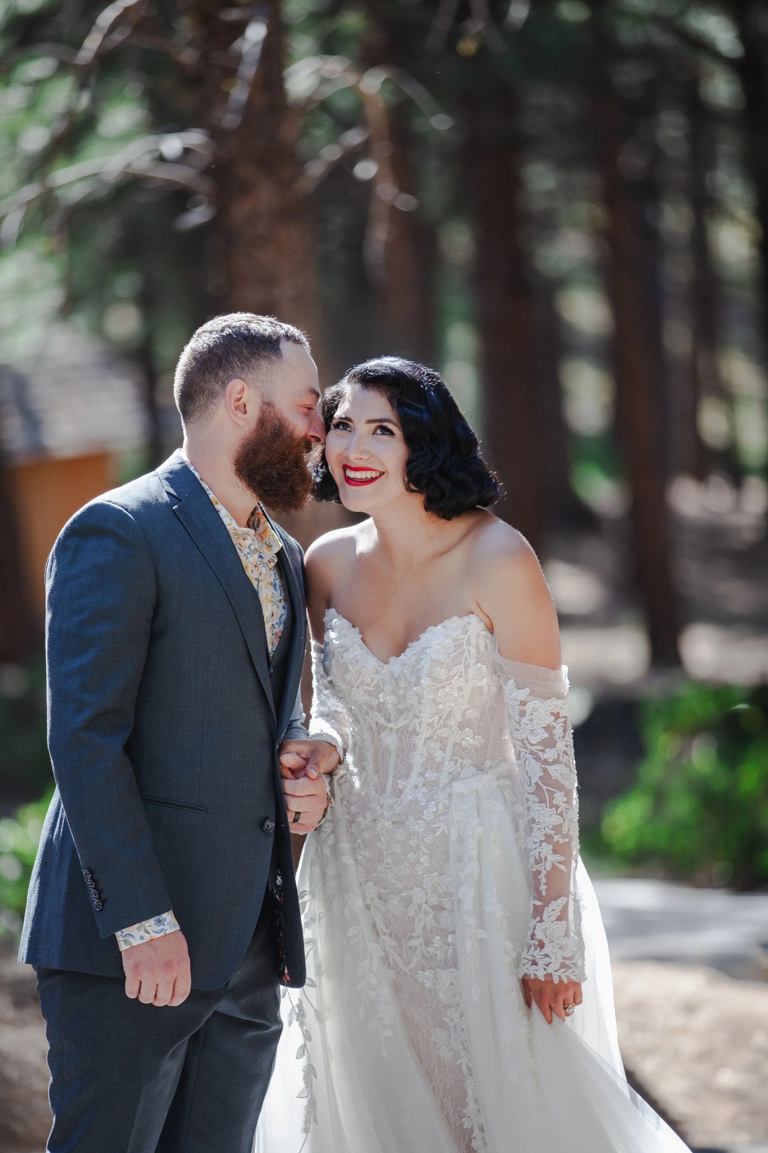 high-desert-museum-wedding-couple-portraits-12.jpg