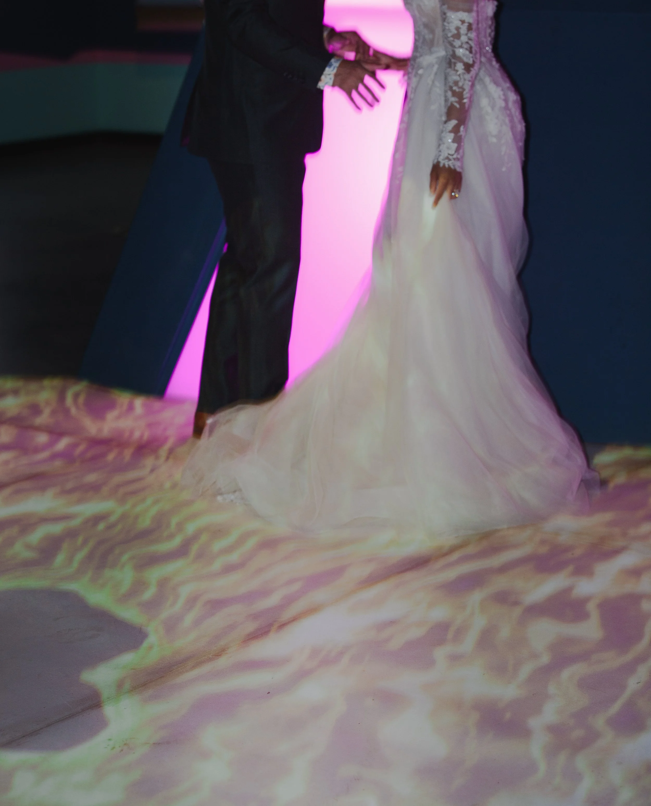 high-desert-museum-wedding-couple-portraits-46.jpg