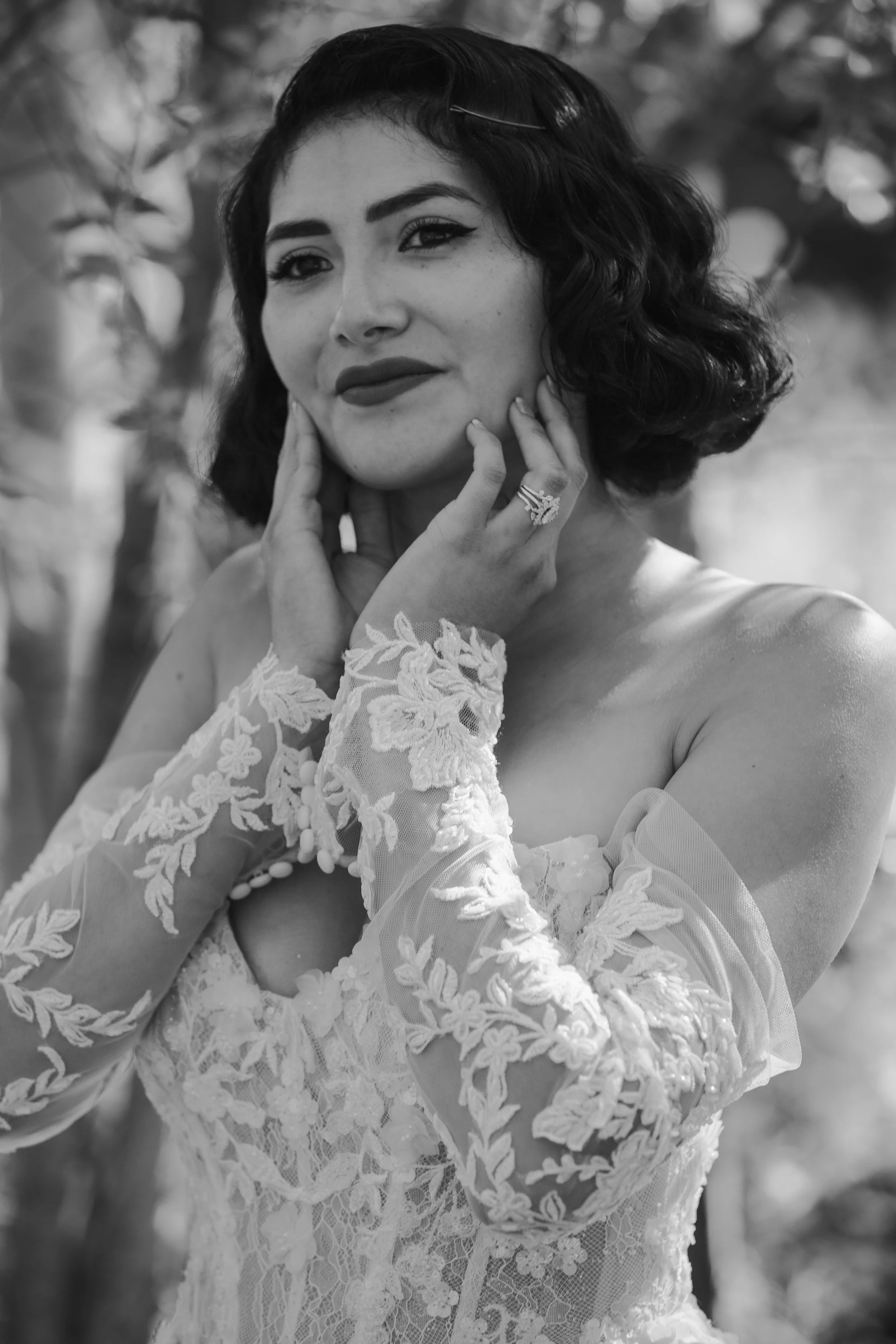 high-desert-museum-wedding-couple-portraits-bw-12.jpg