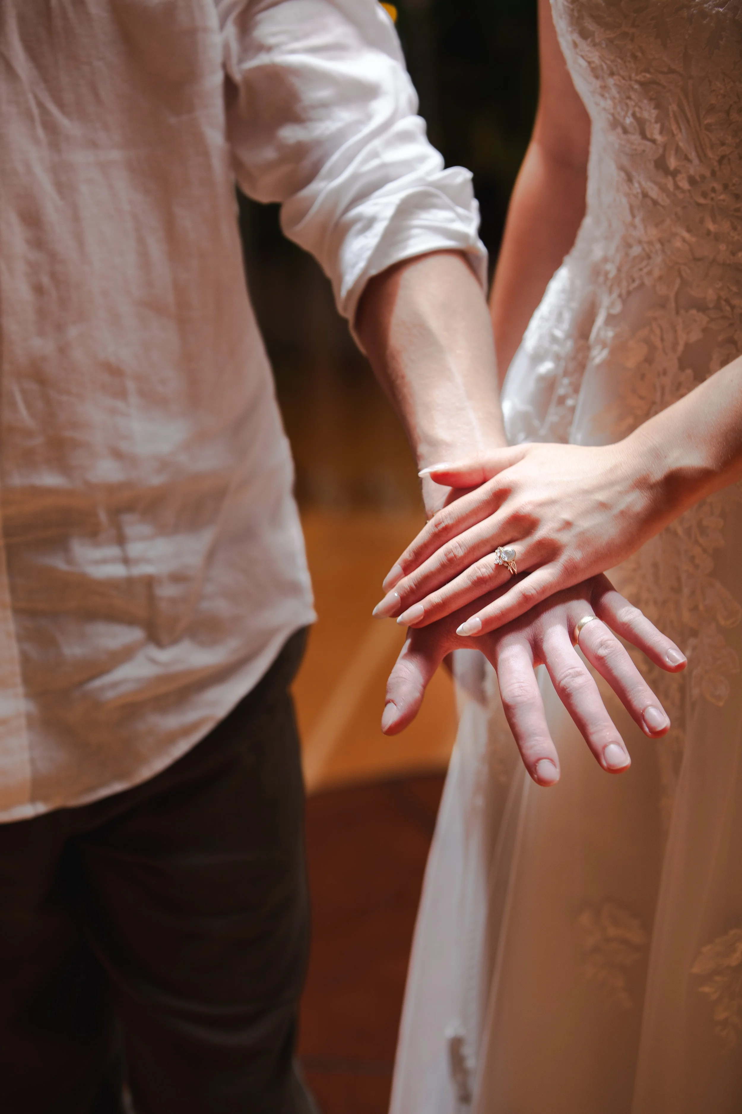 hanai-foundation-bend-oregon-wedding-getting-ready-first-look-bw-78.jpg