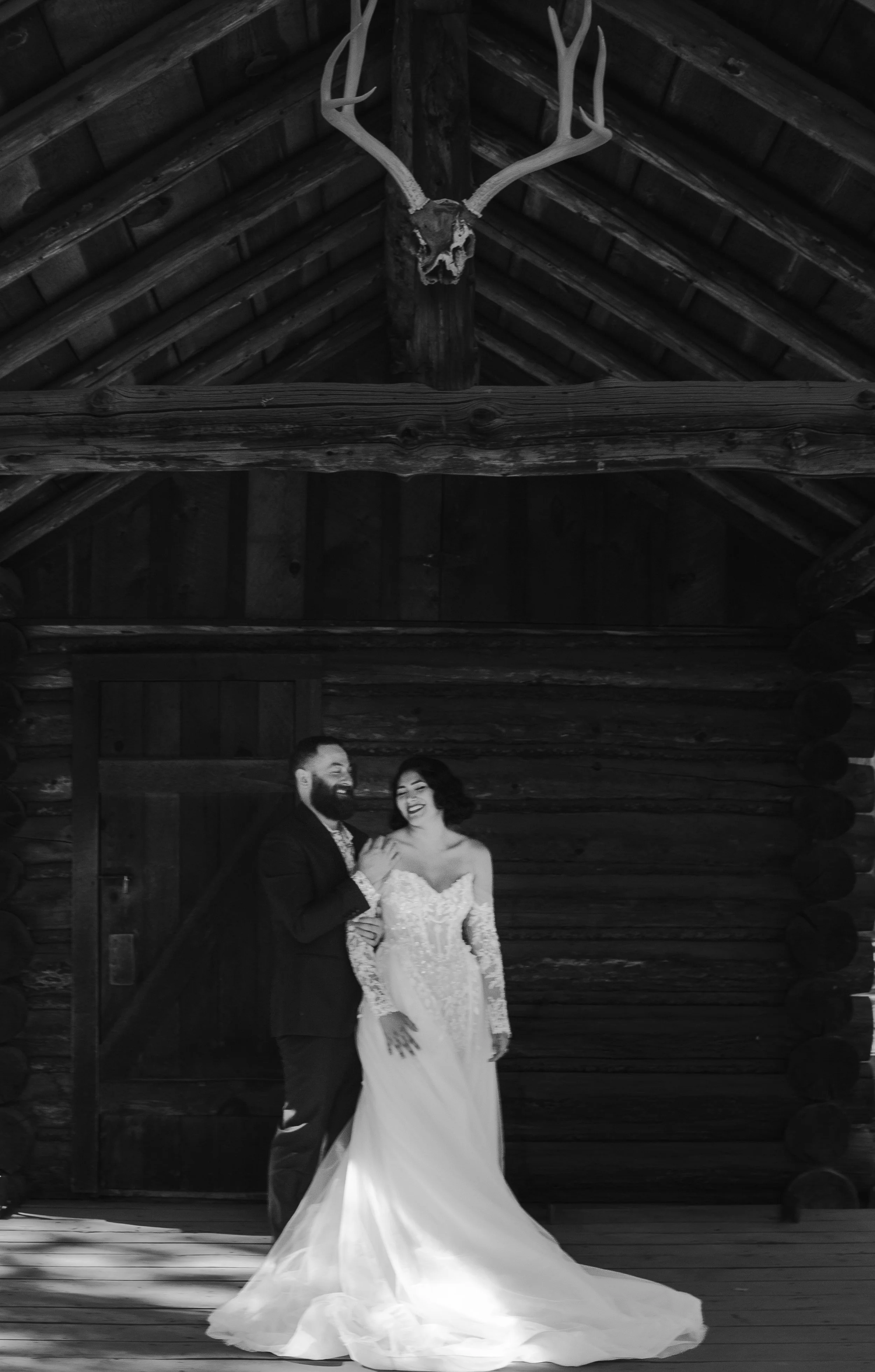 high-desert-museum-wedding-couple-portraits-bw-135.jpg