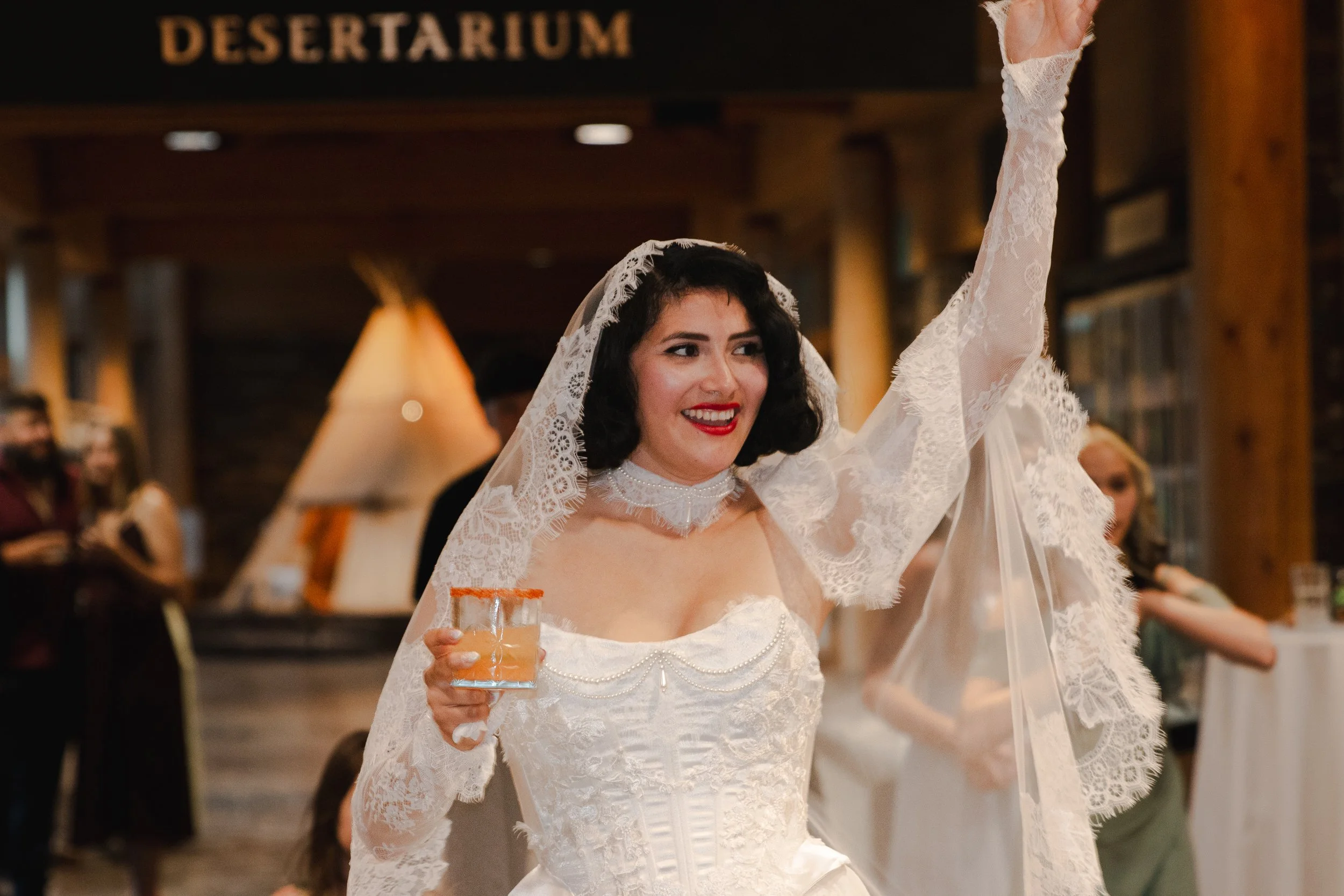 high-desert-museum-wedding-reception-portraits-89.jpg