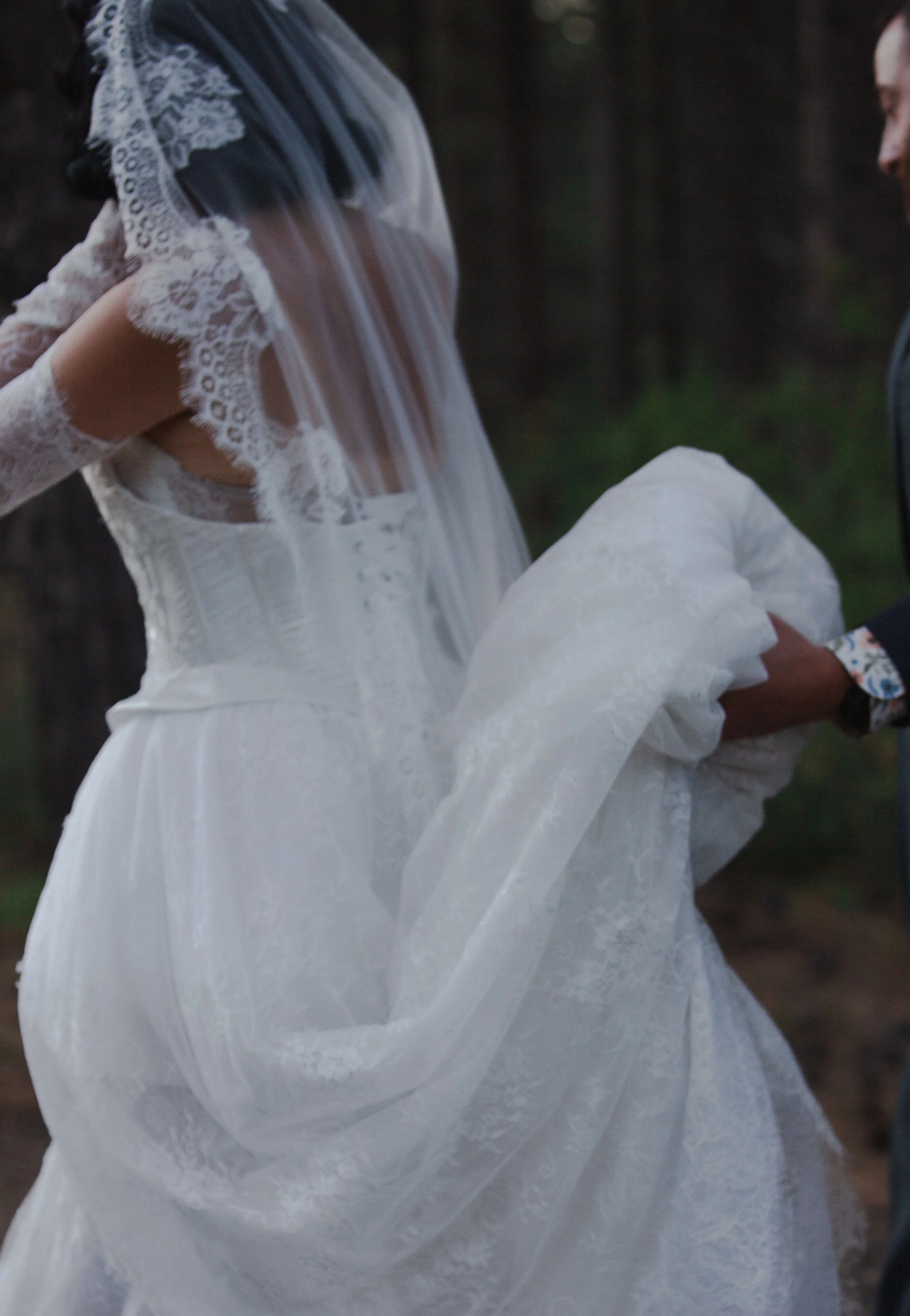 high-desert-museum-wedding-couple-portraits-79.jpg