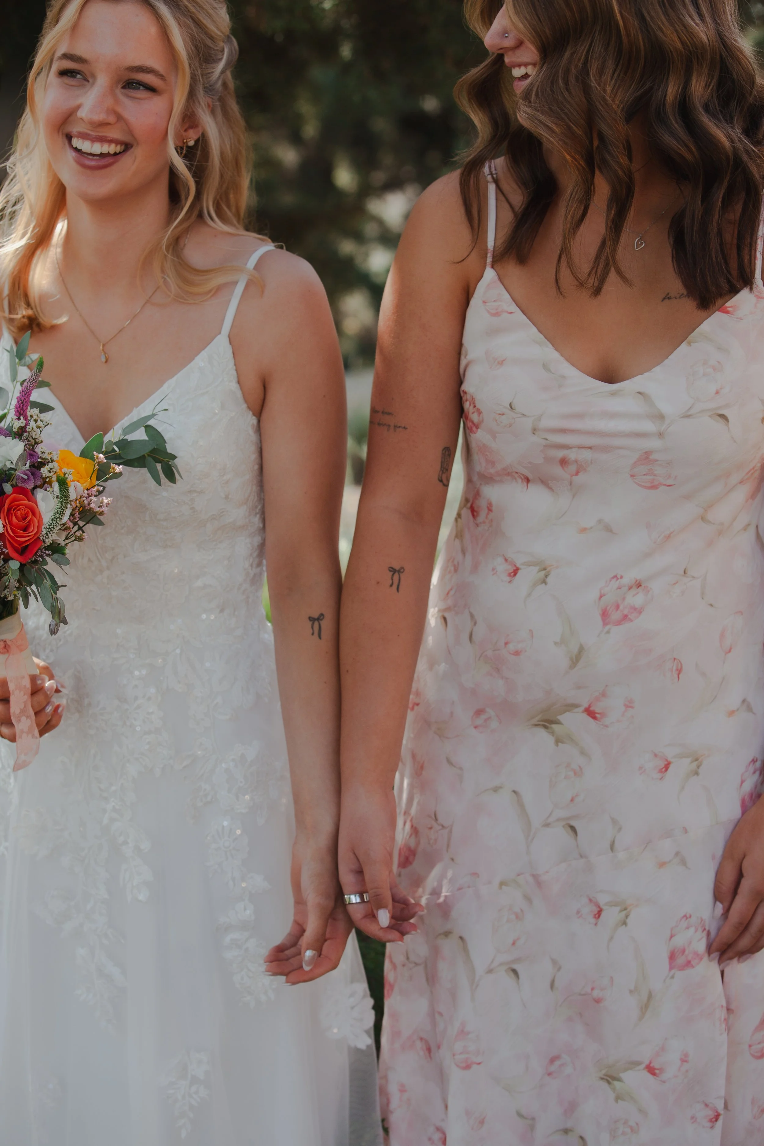 hanai-foundation-bend-oregon-wedding-getting-ready-first-look-bw-9.jpg