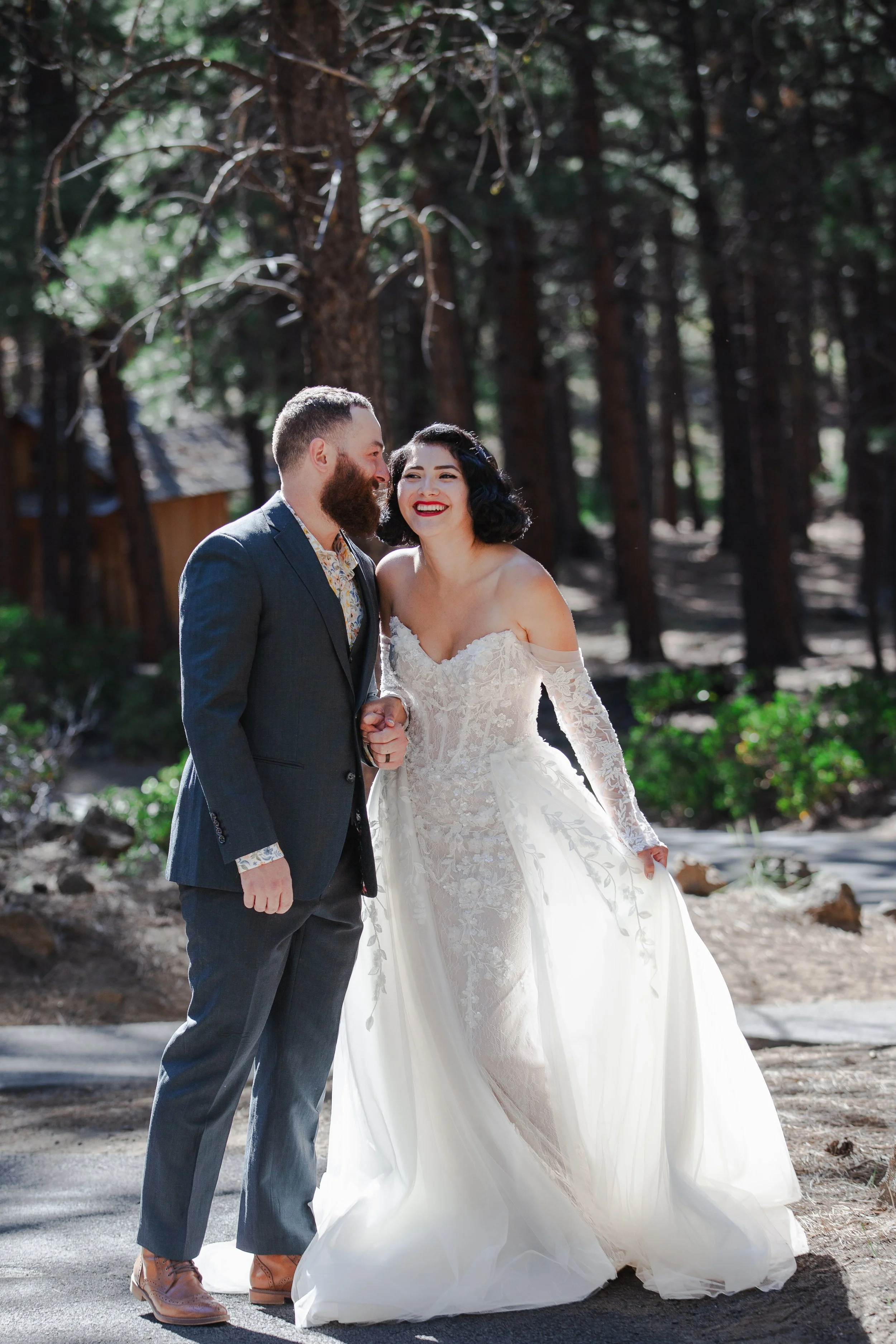 high-desert-museum-wedding-couple-portraits-13.jpg