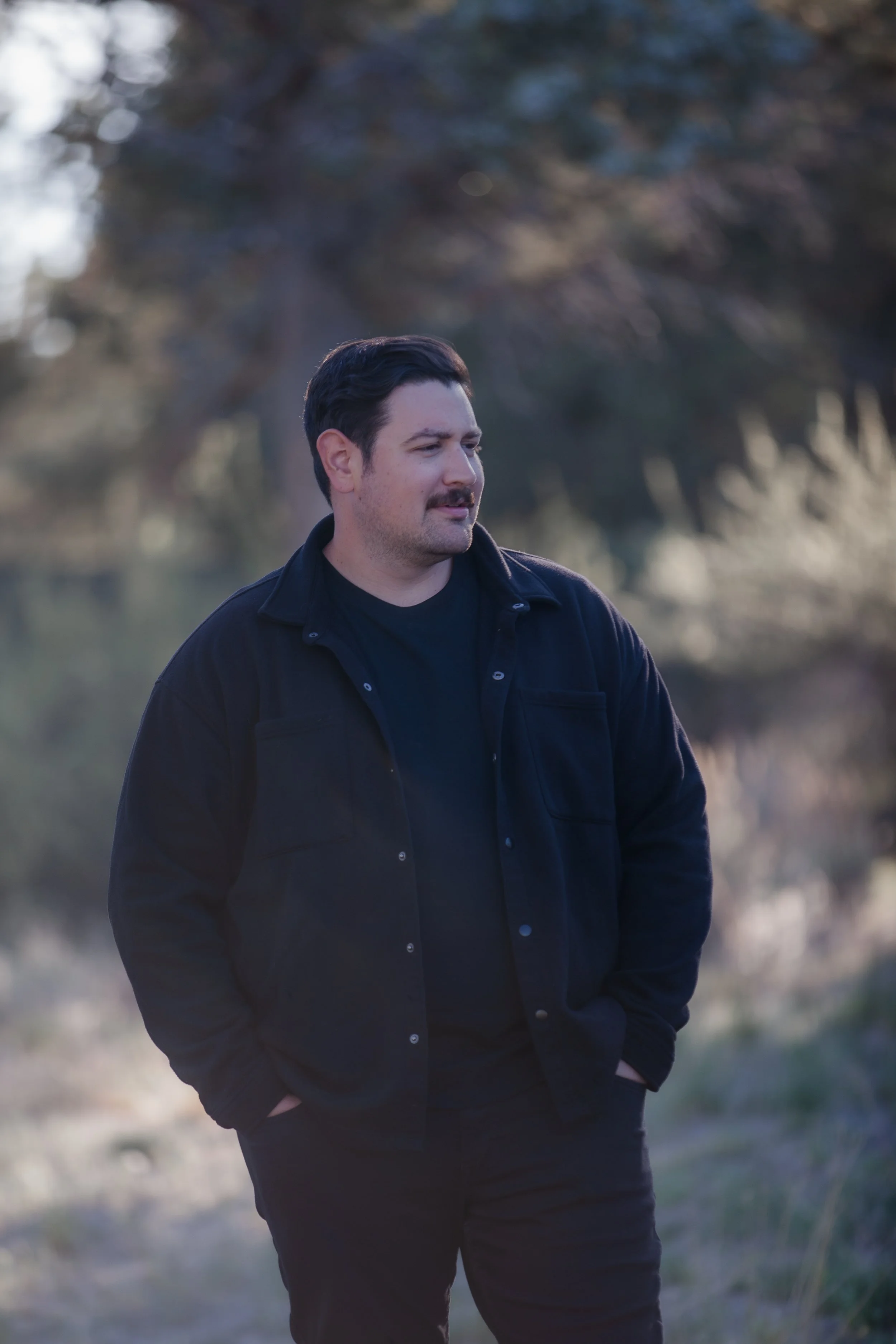 Romantic portraits surrounded by alpine landscapes and evergreen forests. Central Oregon