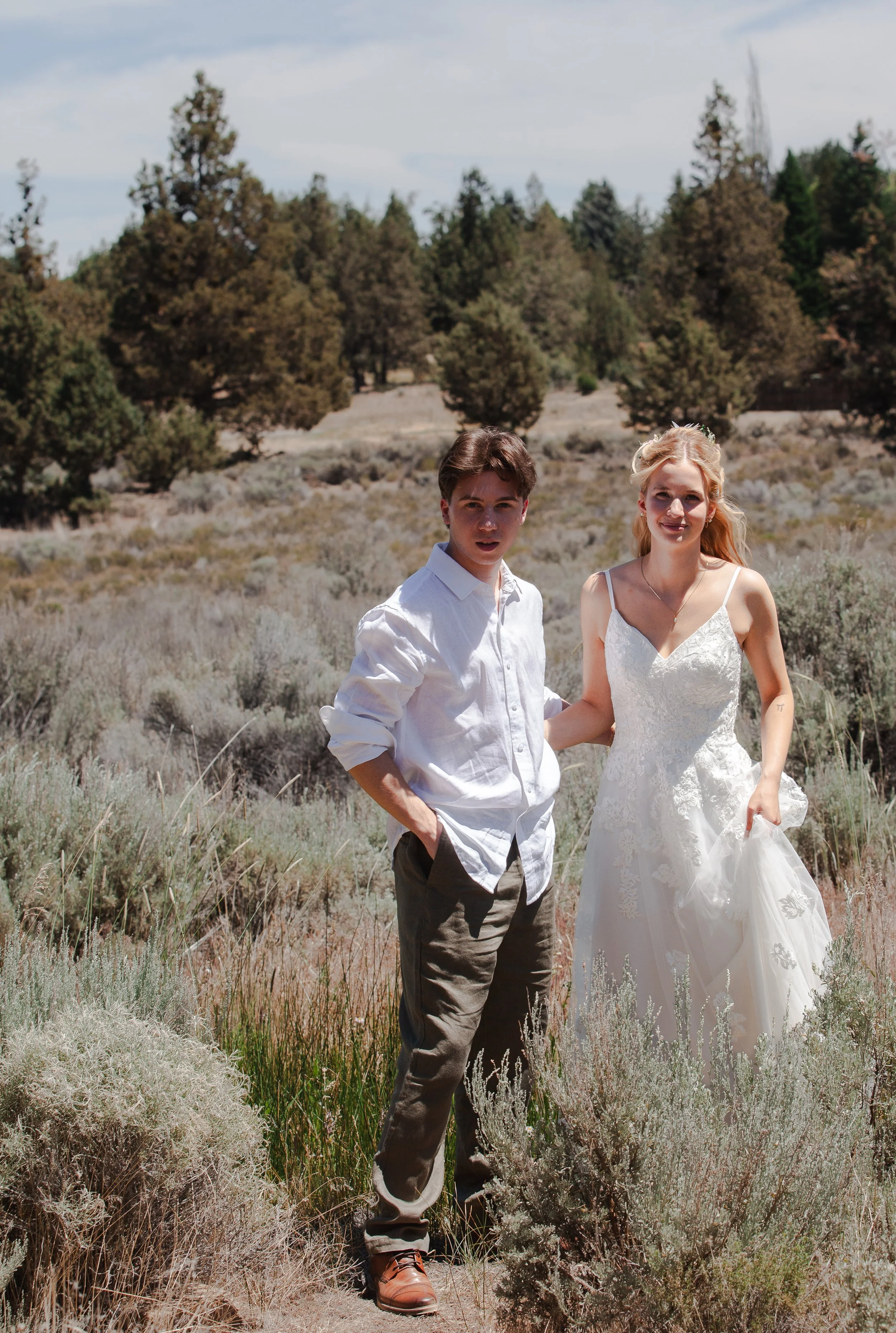 hanai-foundation-bend-oregon-wedding-getting-ready-first-look-bw-79.jpg