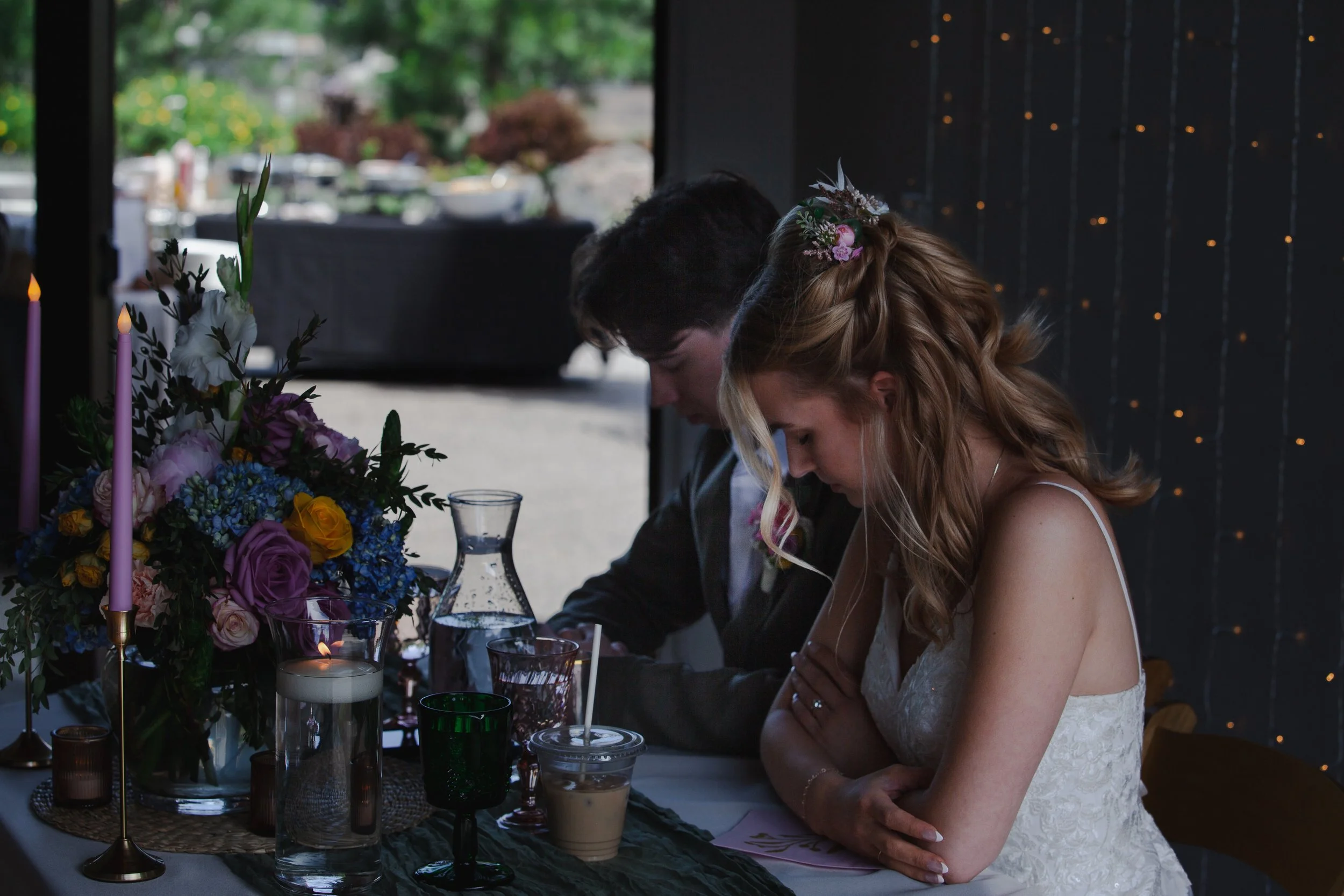 hanai-foundation-bend-oregon-wedding-getting-ready-first-look-bw-54.jpg