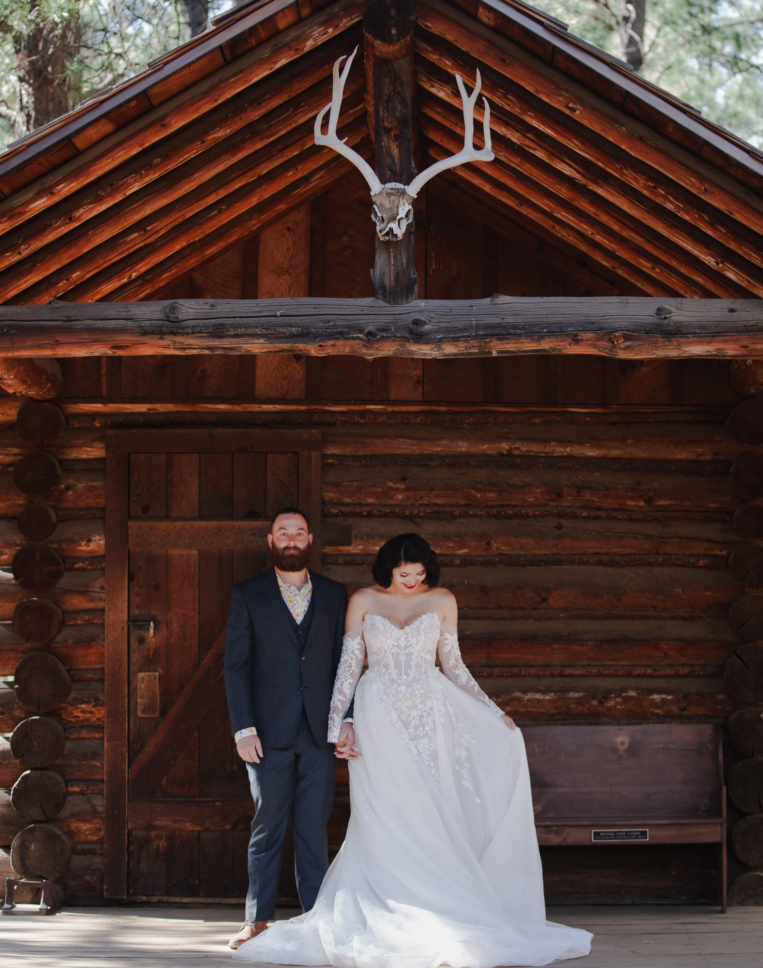 high-desert-museum-wedding-couple-portraits-21.jpg