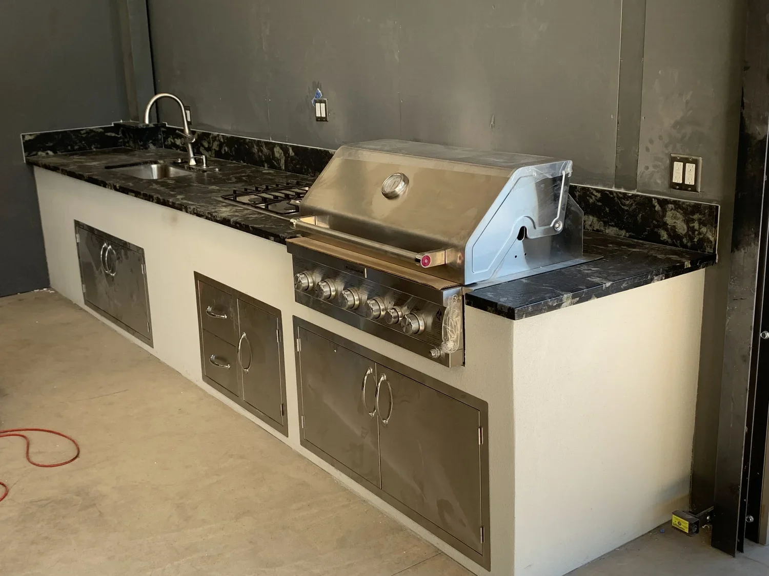 Outdoor kitchen install 