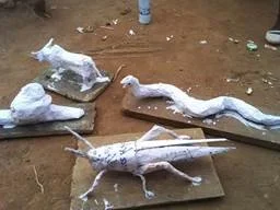 Students create replicas of animals in Science