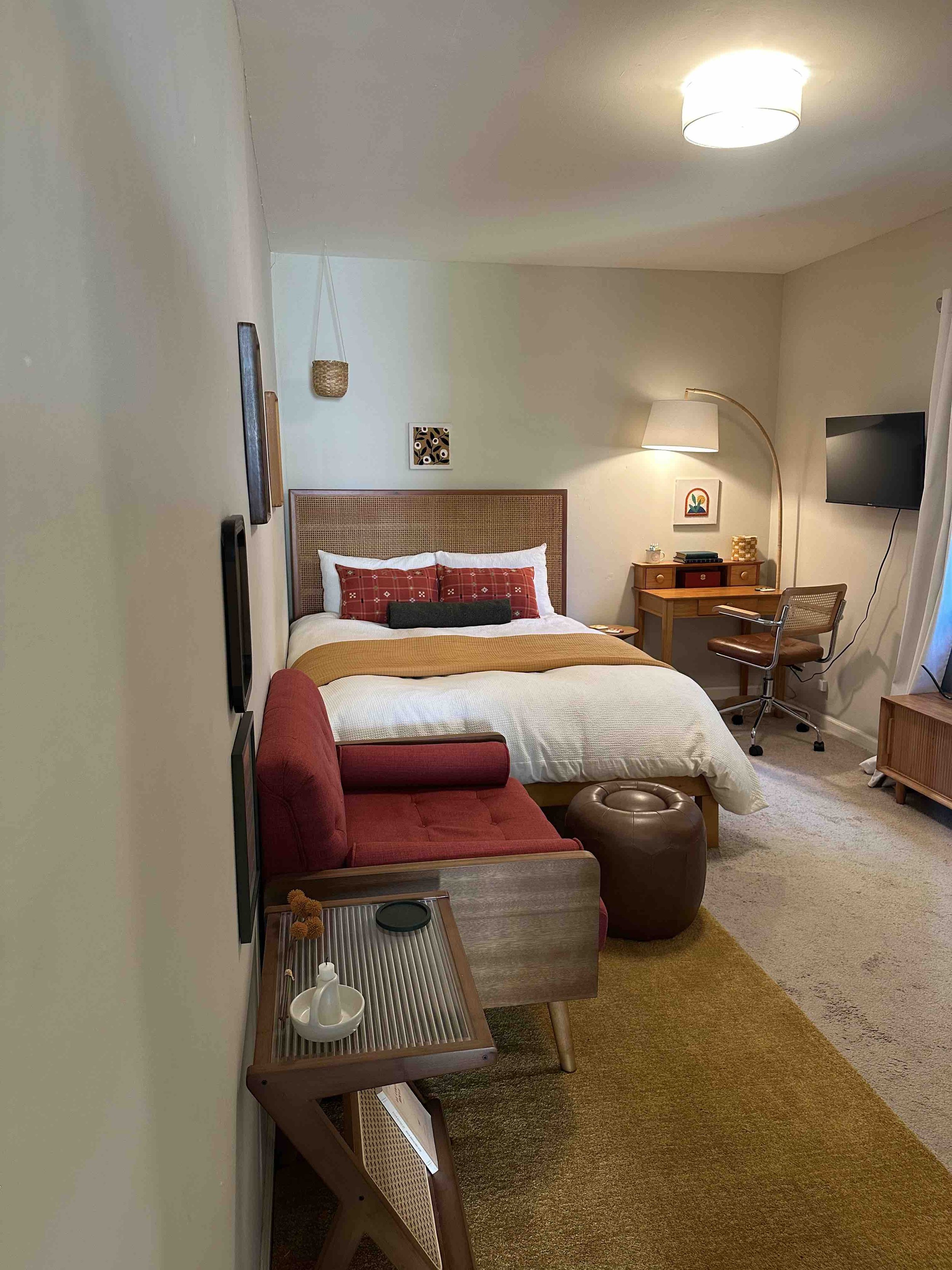 Bedroom 1 entry.jpg