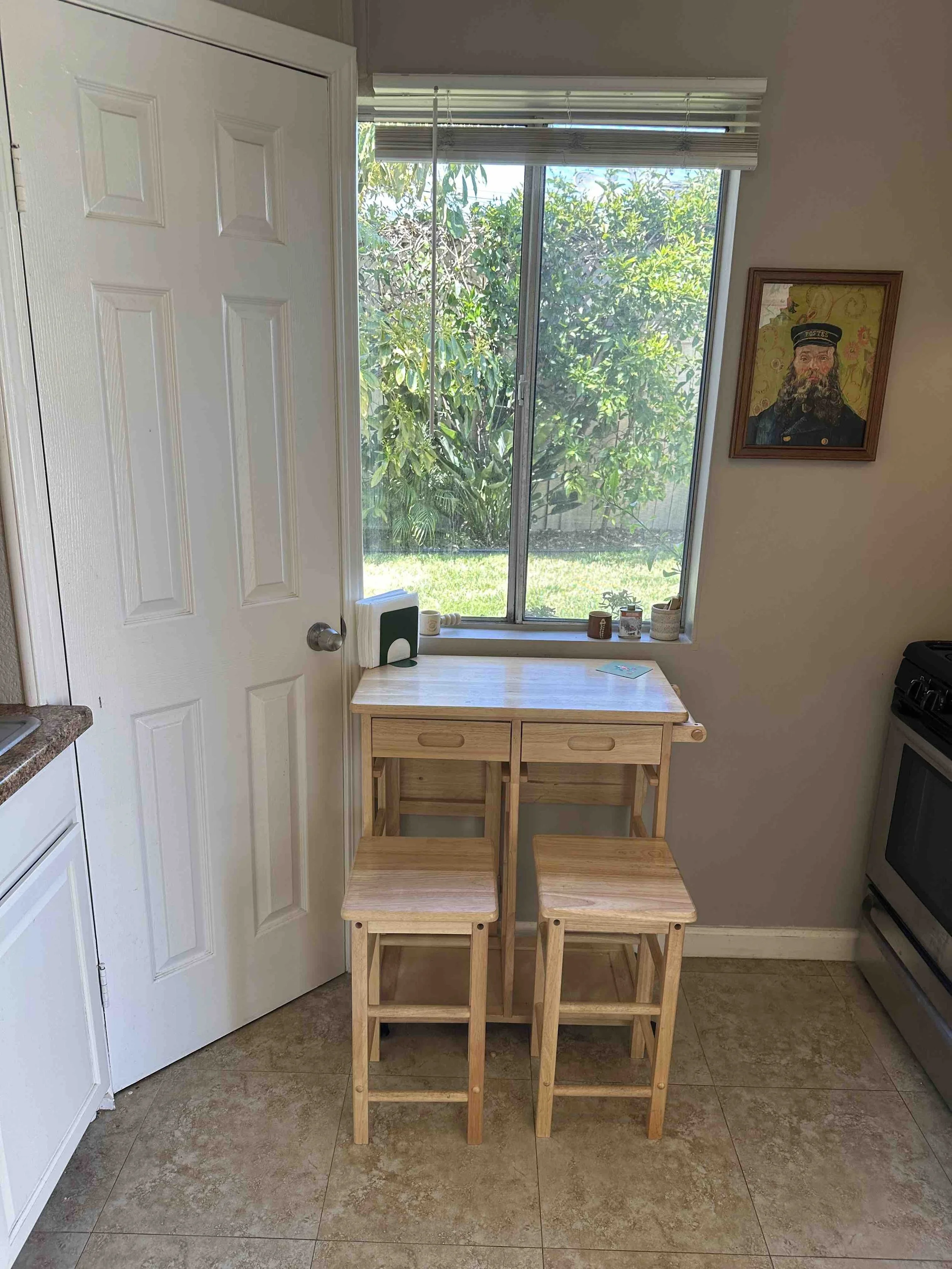 Kitchen 3.jpg