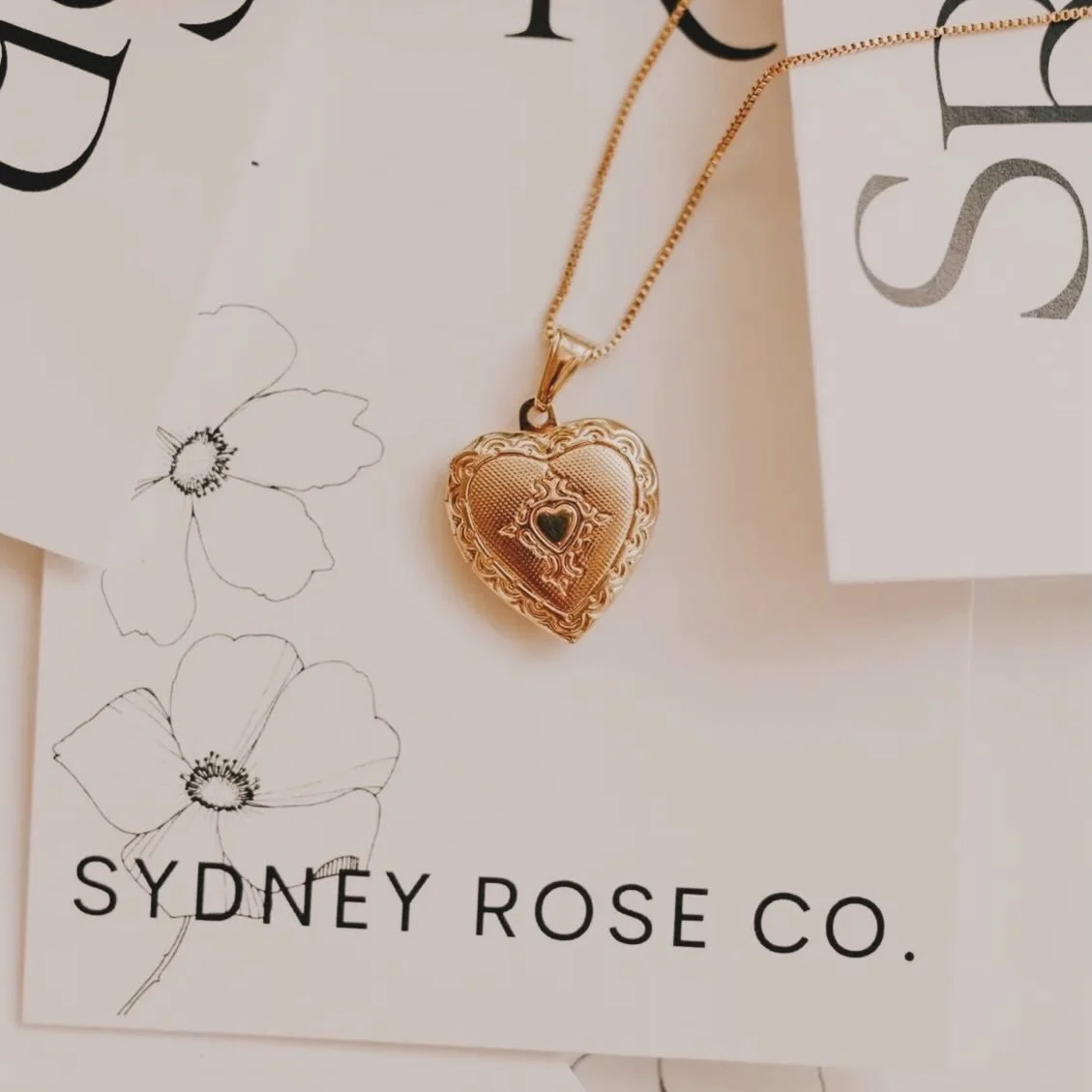 What I imagine when I think of a ✨Golden Locket ✨ &mdash; @sydneyrose.co nailed it!

🌸Ethically sourced materials - Woman owned and operated - Manitoba CA 🫶🏻