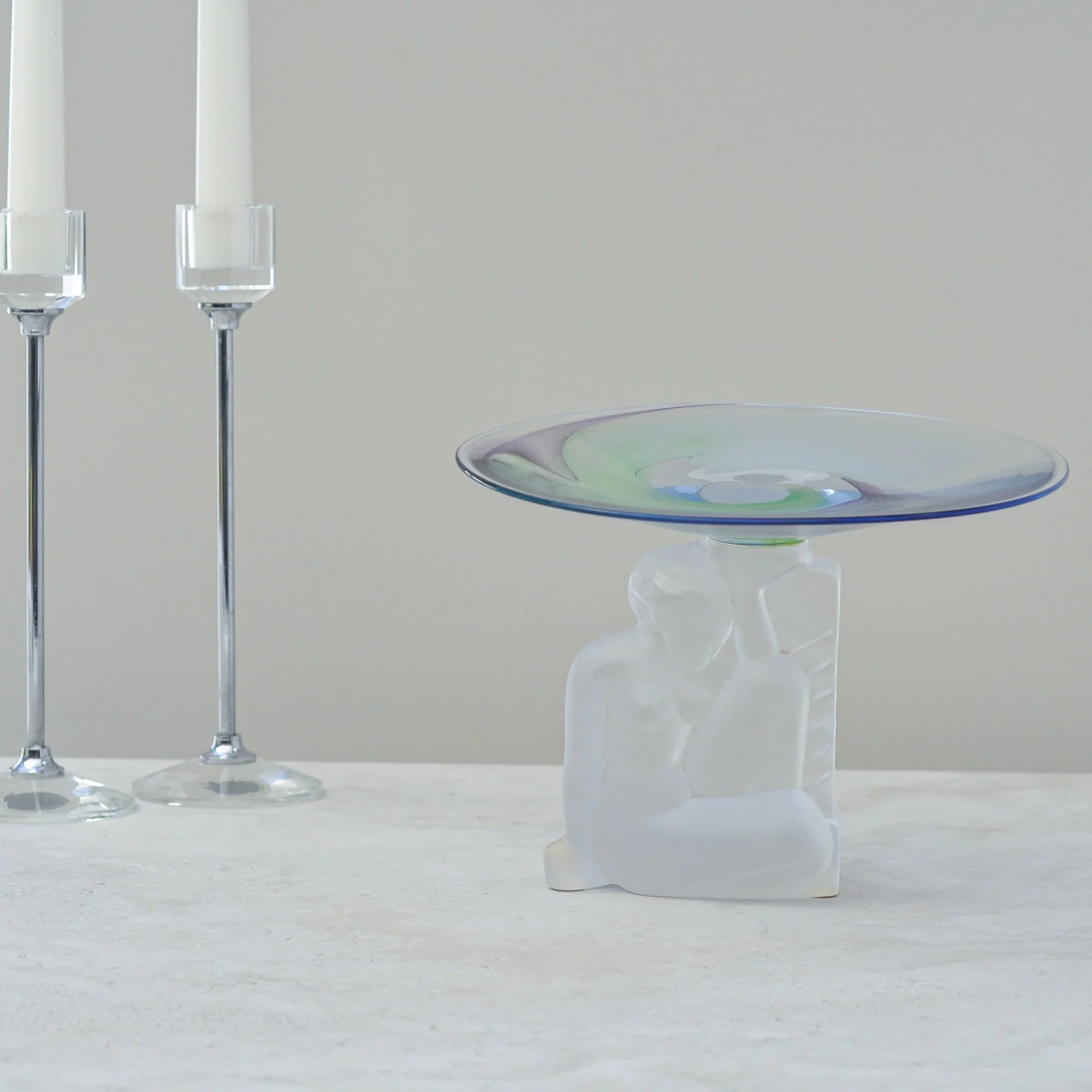 Cristal de Sèvres Crystal Pedestal Dish with Art Deco Style Frosted Lady Figure