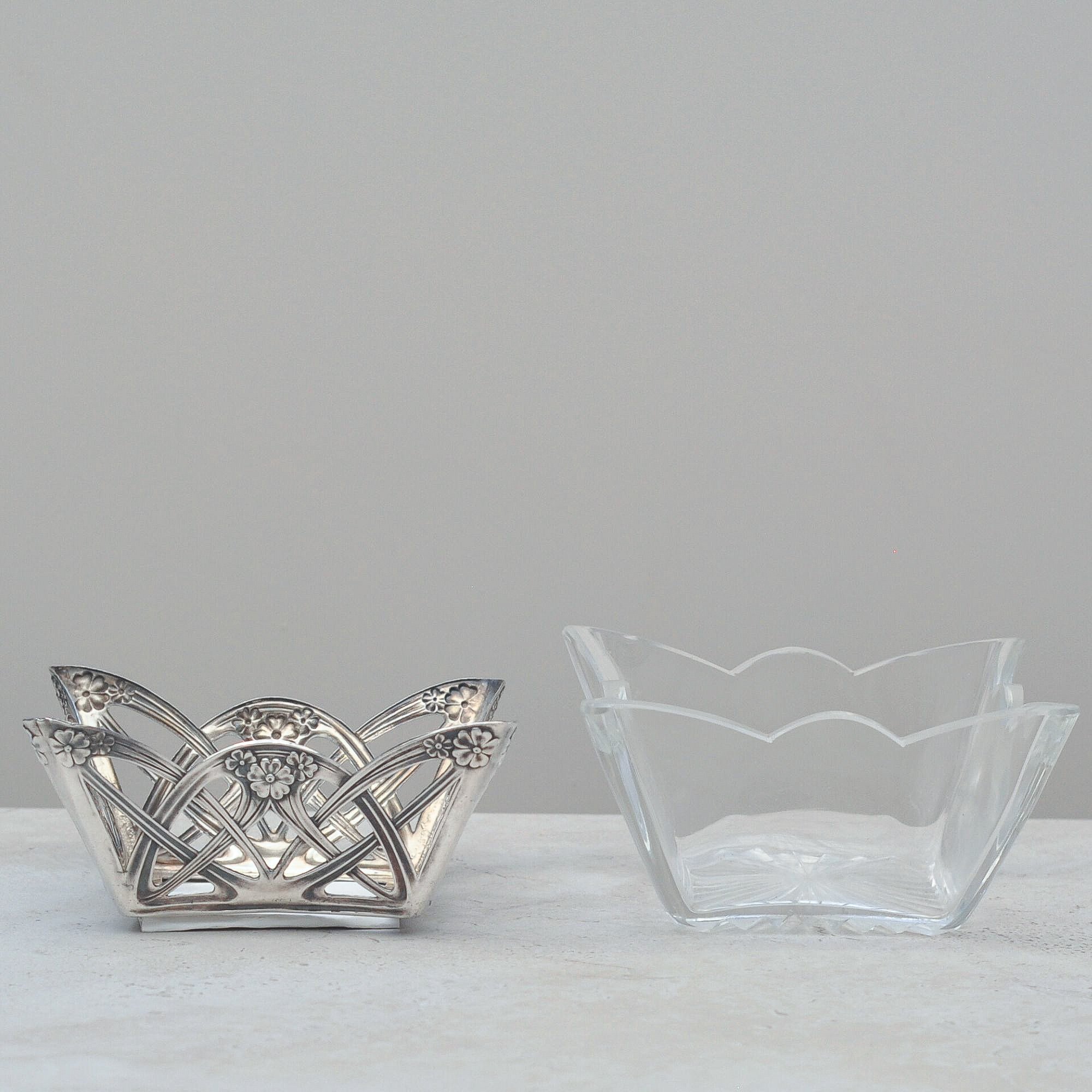 art-nouveau-antique-silver-and-glass-sweet-bowl-original-glass-insert-removed-view-early1900s.