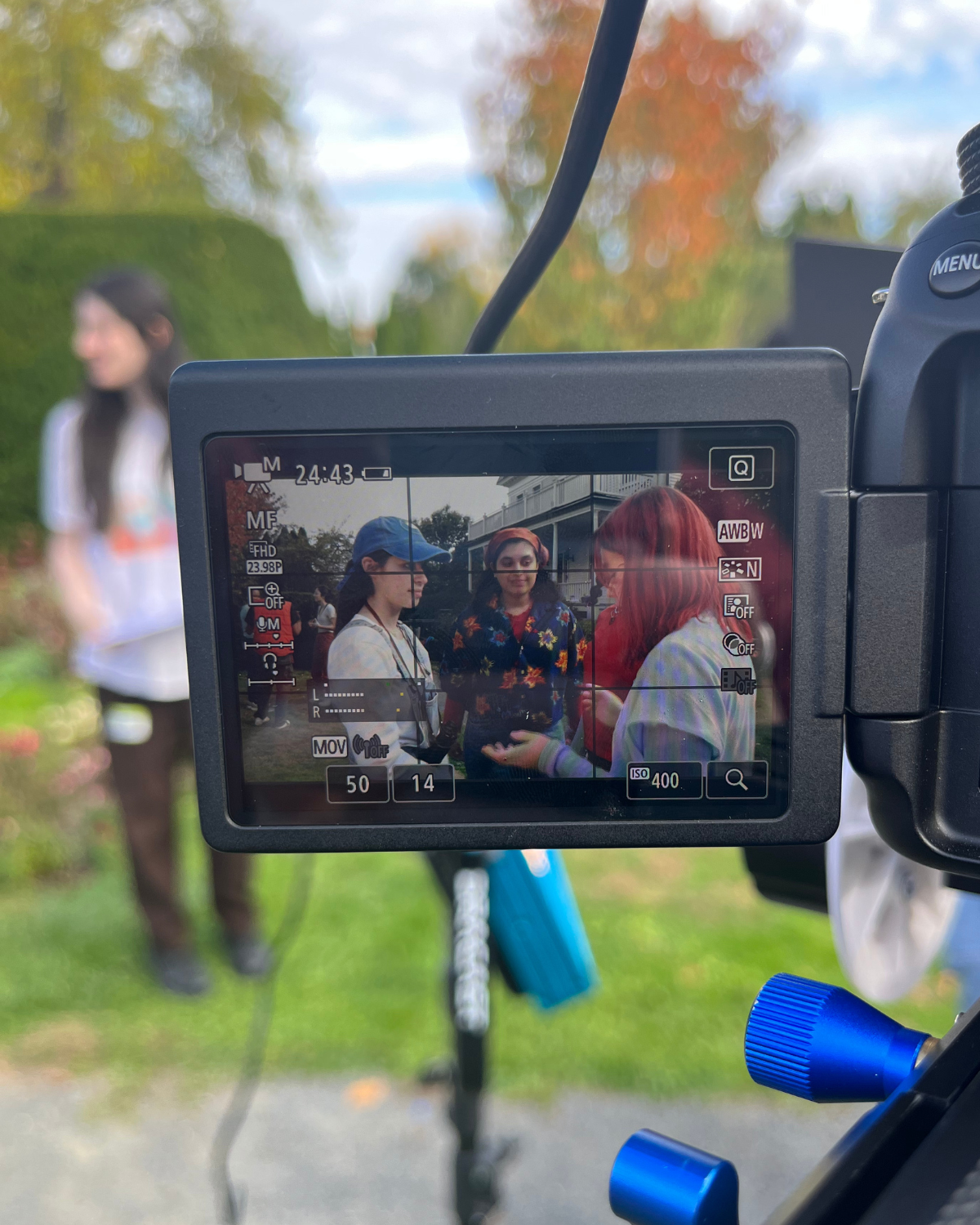 THE WINGED DETECTIVES (2022) Director Paola Michaela talking with actors