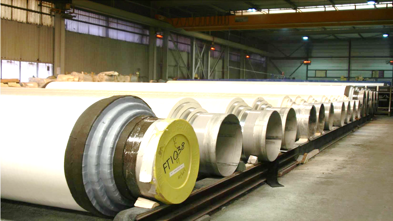 Thermometer icon with temperature markings