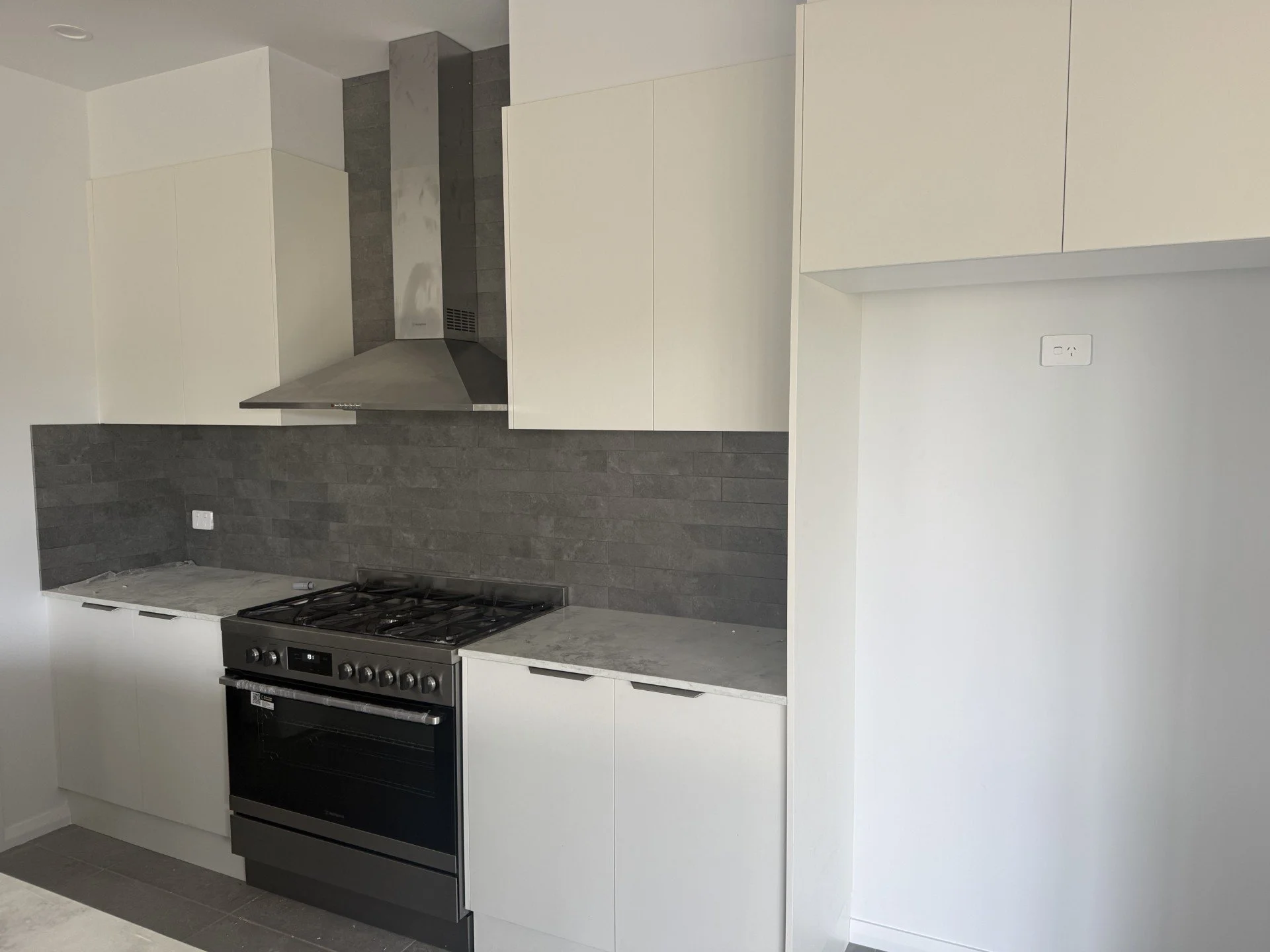 Kitchen 3.jpg