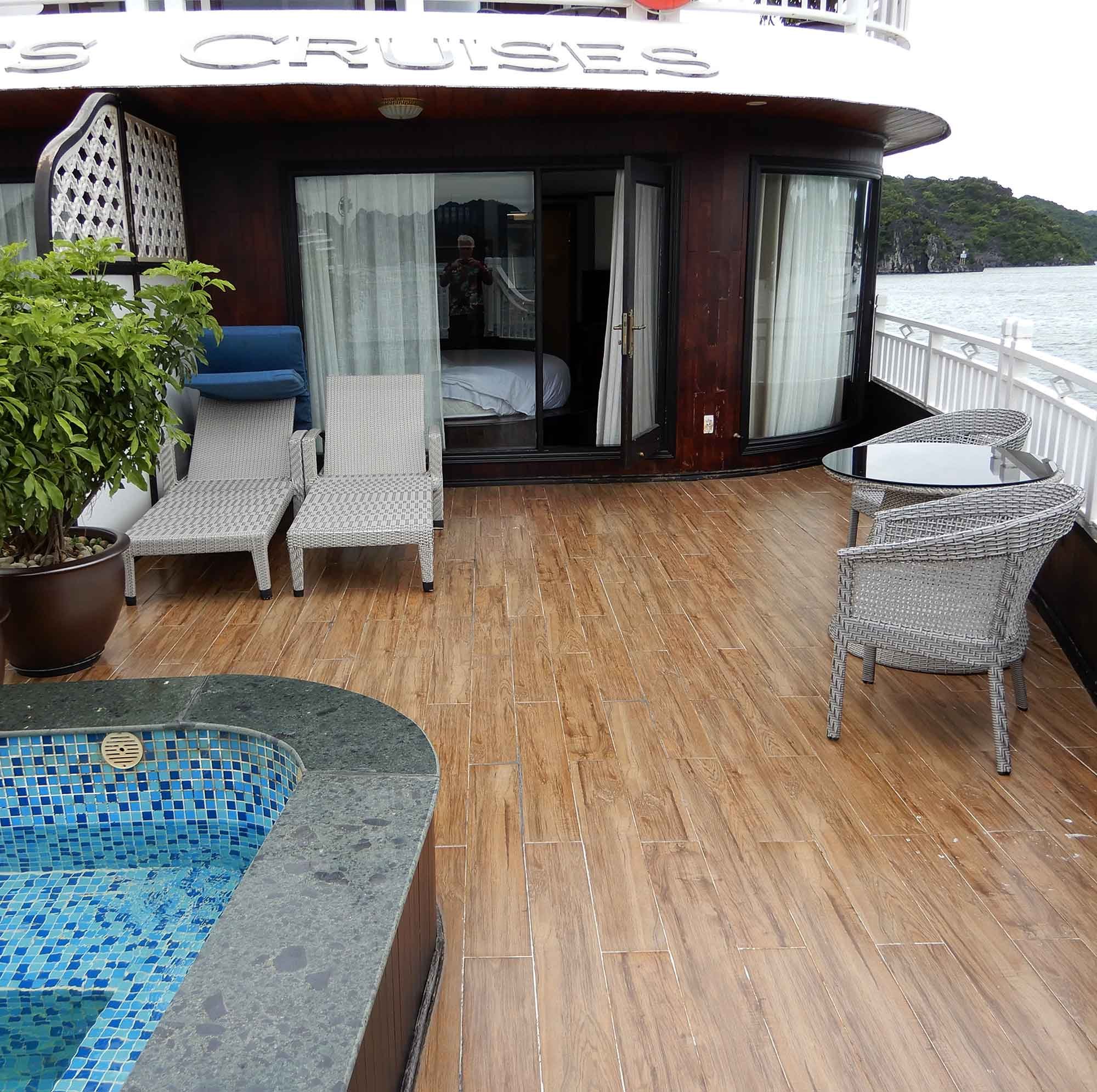 Vietnam Cruise
