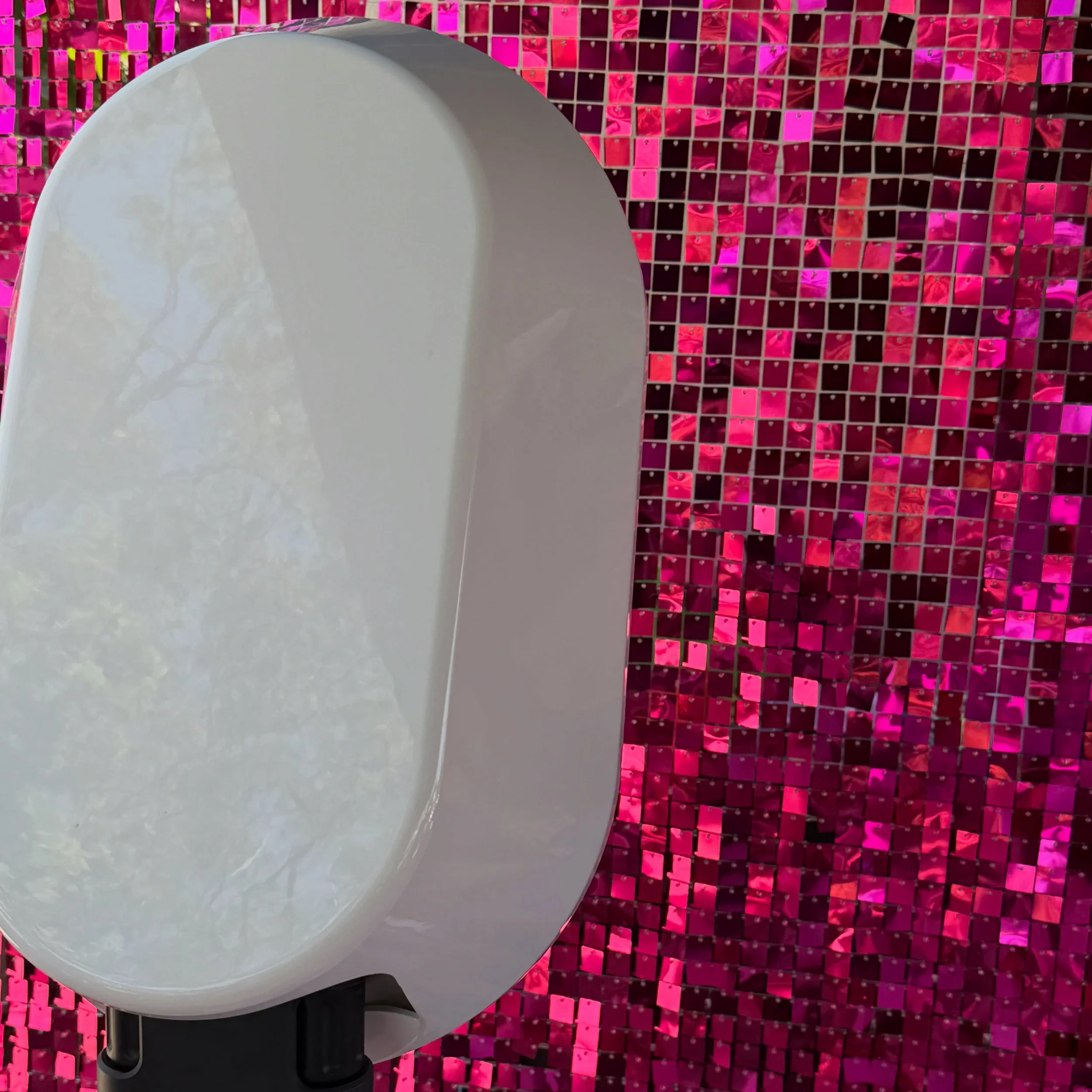 Living life in COLOR 💕🪩 

Book your favorite color shimmer wall with our photobooth! Perfect for team celebrations, birthdays, baby showers, milestone celebrations, and more! 

951-771-7627

#teamcelebration #whittierphotobooth #shimmerwallbackdrop